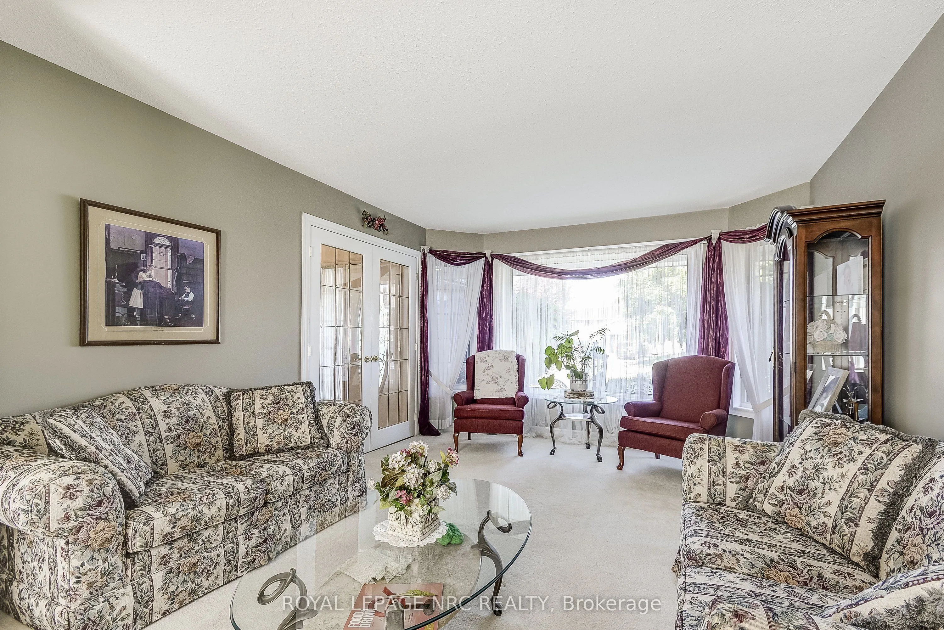 8 Hearth Court