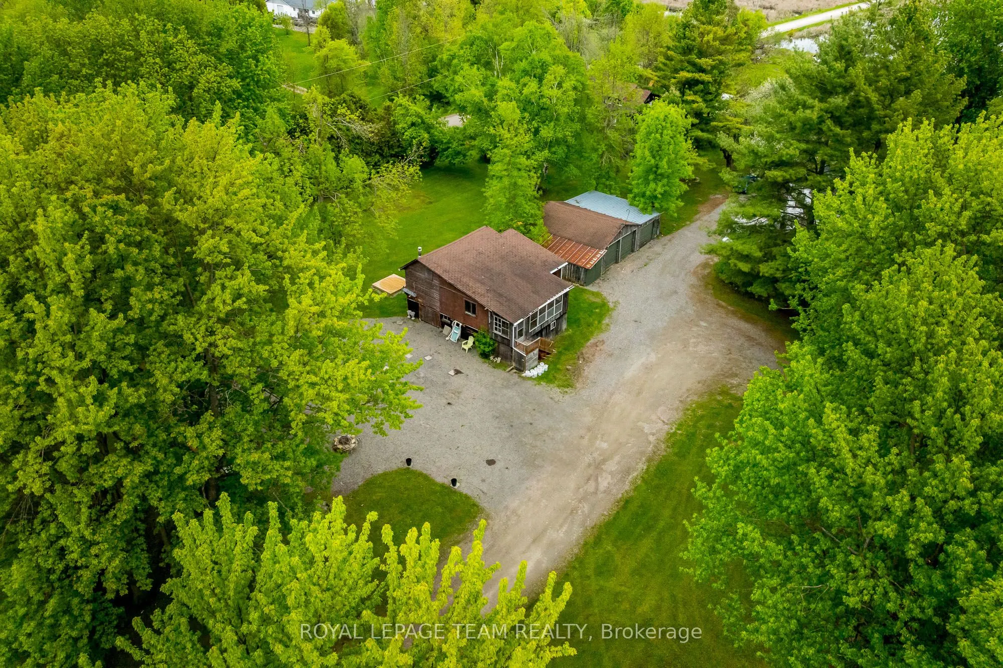 793 Poonamalie Side Road