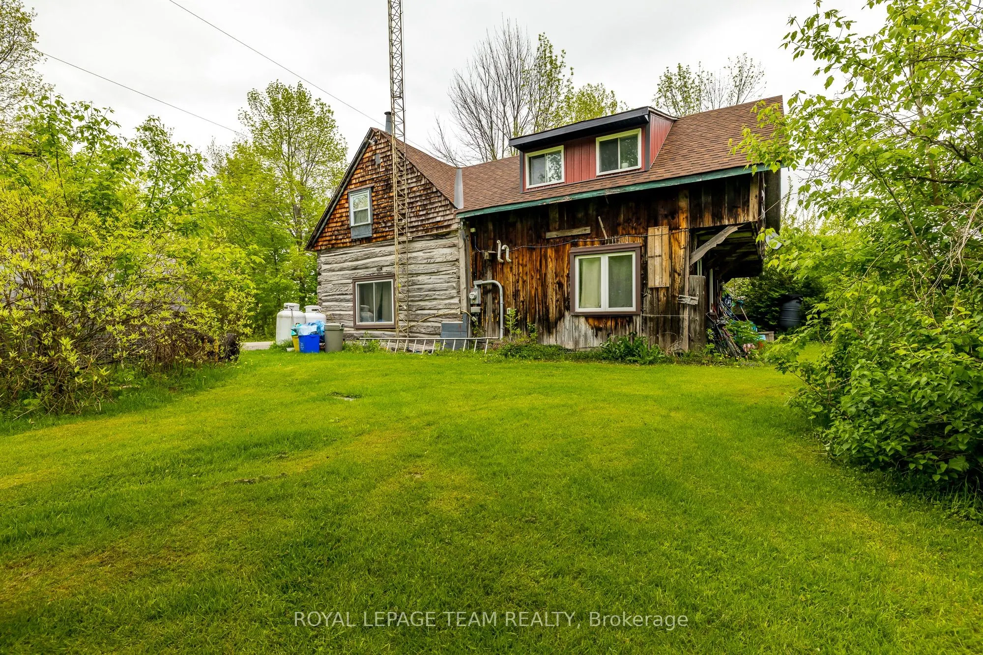 793 Poonamalie Side Road