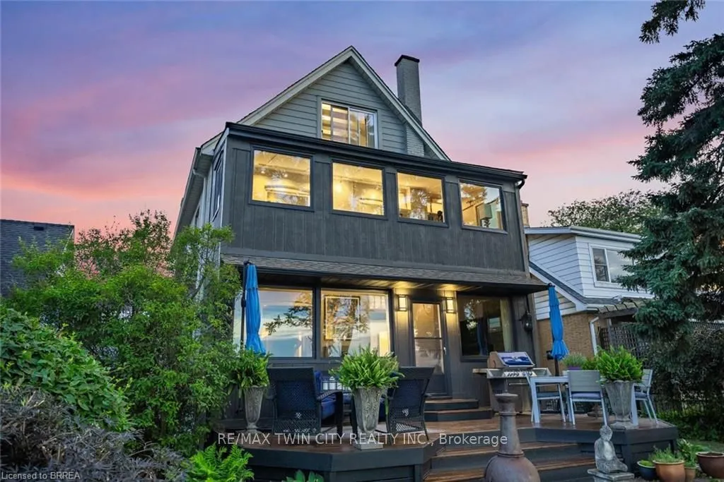 47 Mountain Park Avenue