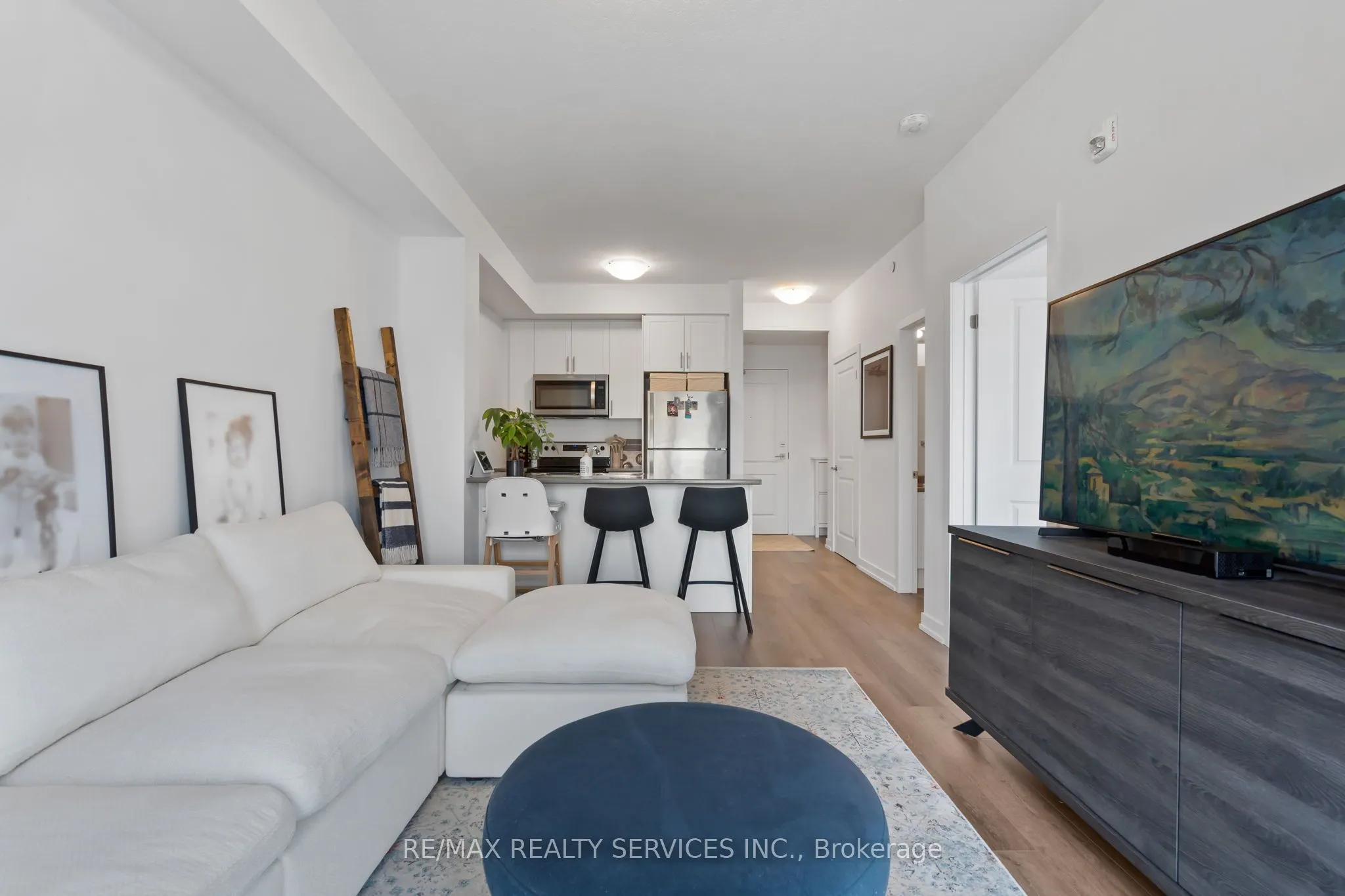 5055 Greenlane Road, #222