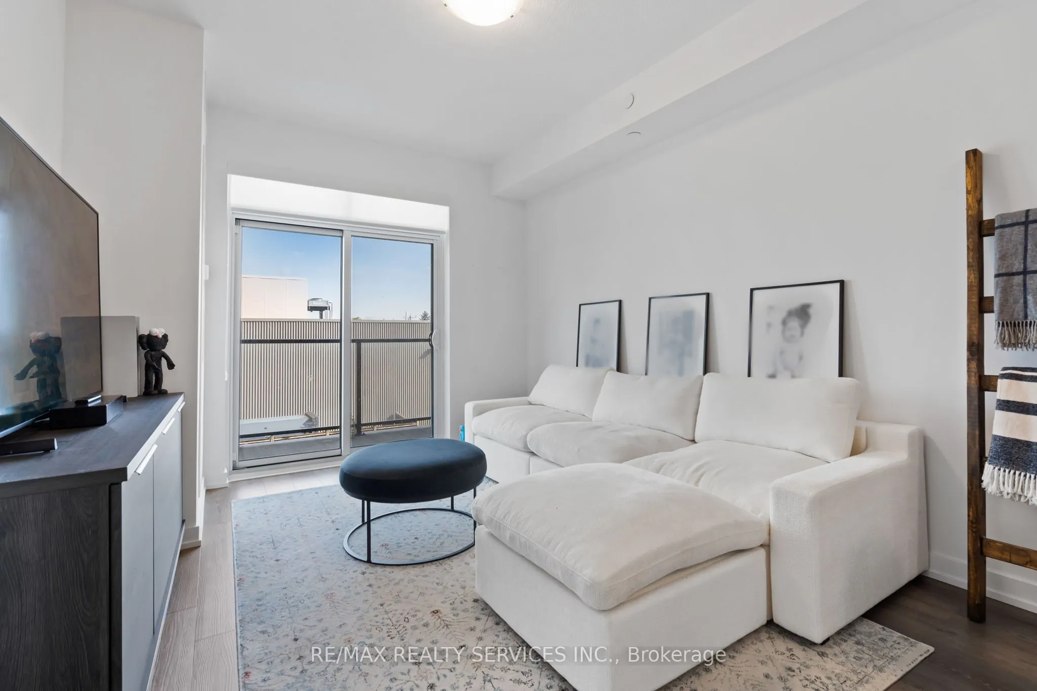 5055 Greenlane Road, #222