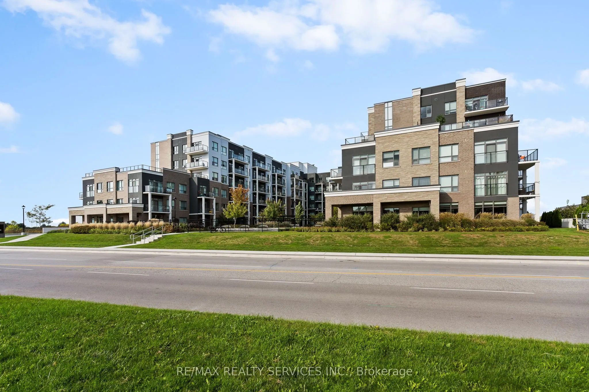 5055 Greenlane Road, #222