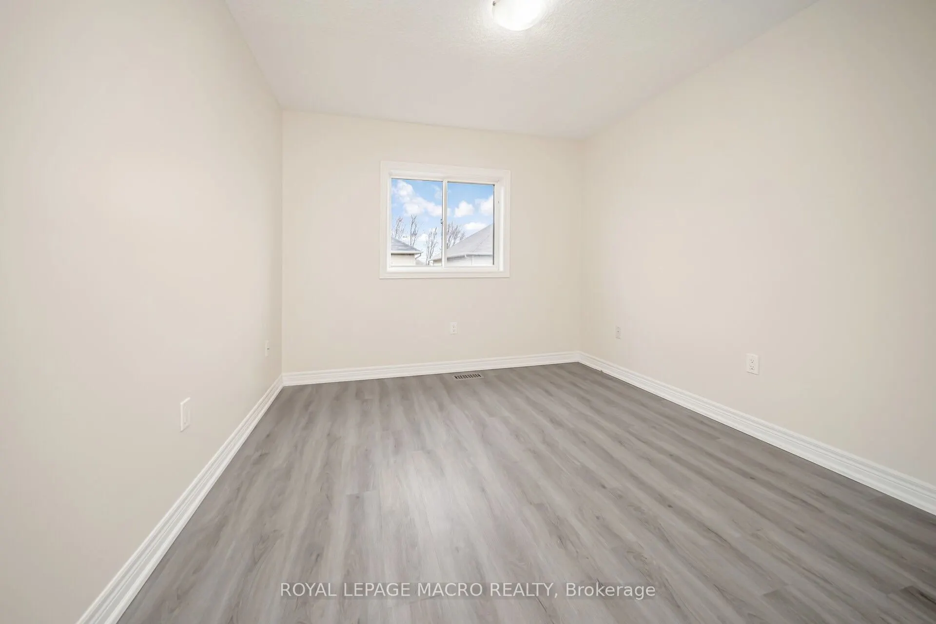 57 Redcedar Crescent