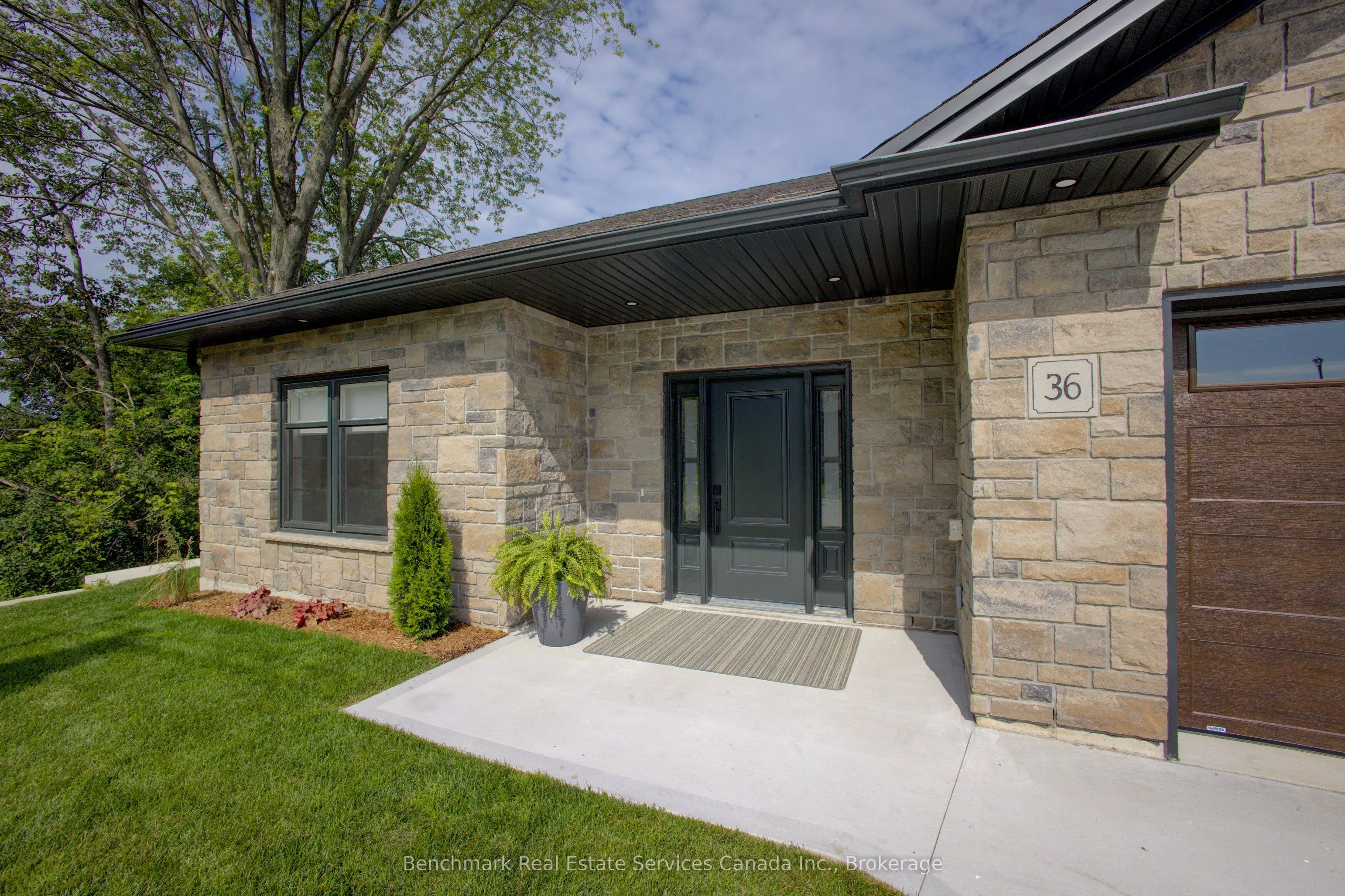 1182 Queen Street, #26