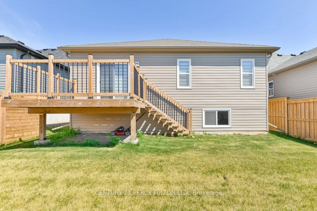 8 Braeburn Street