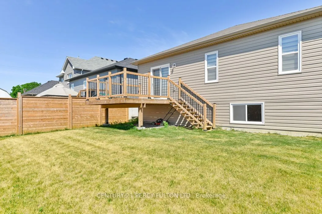 8 Braeburn Street