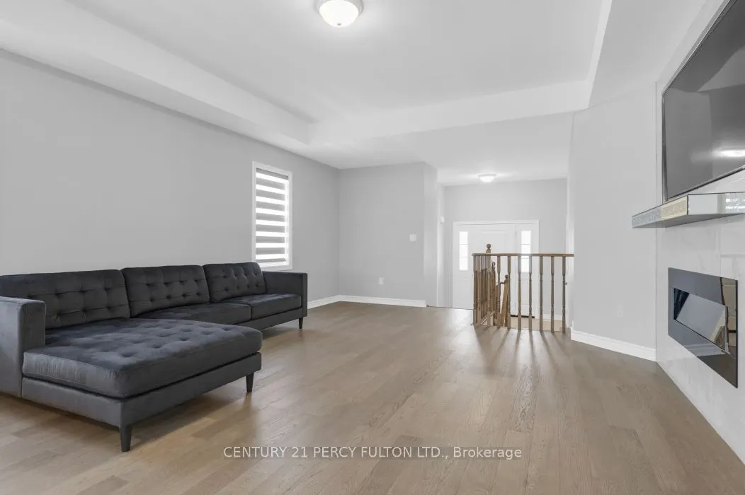8 Braeburn Street