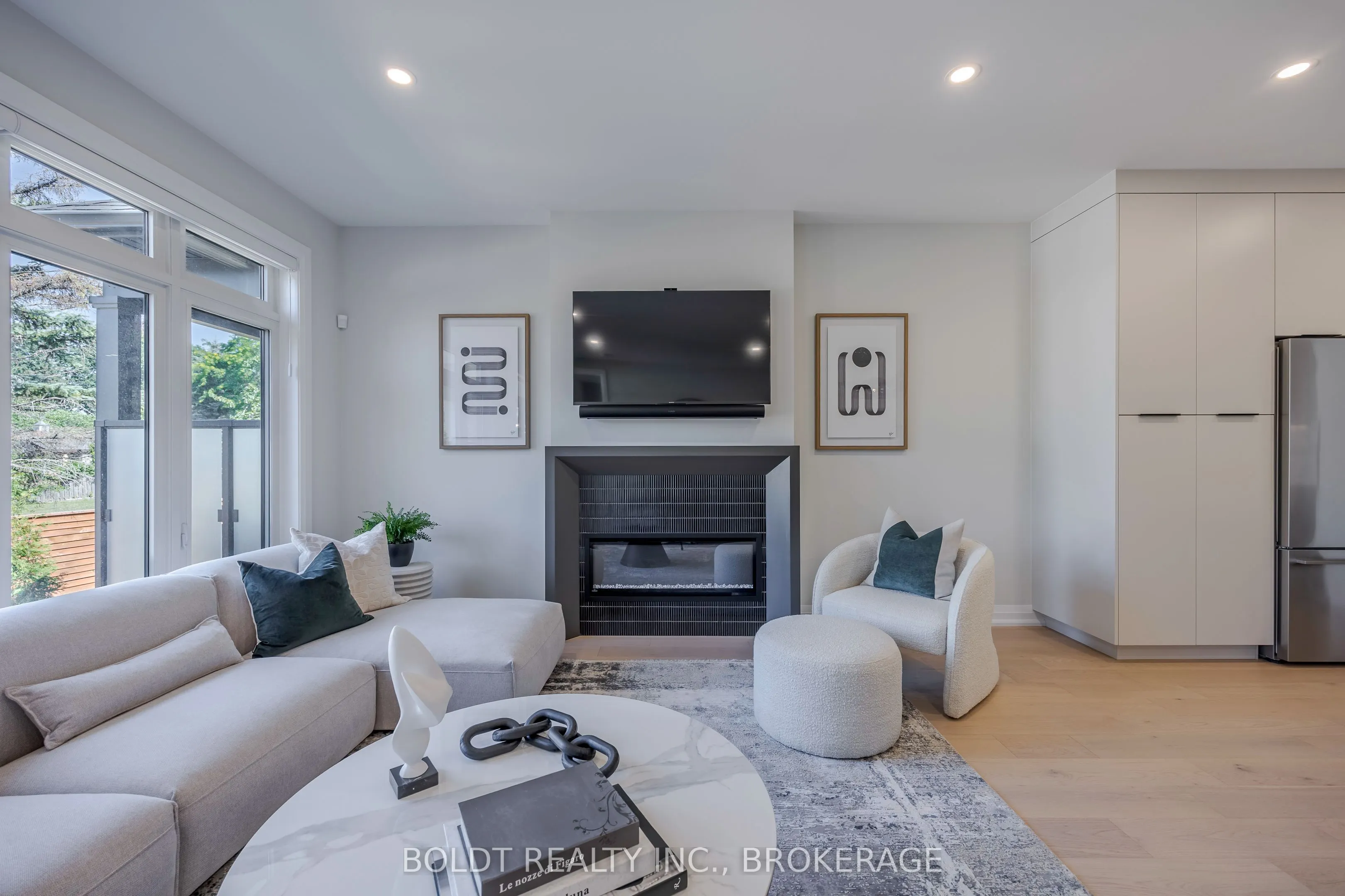 205 St. David's Road, #11