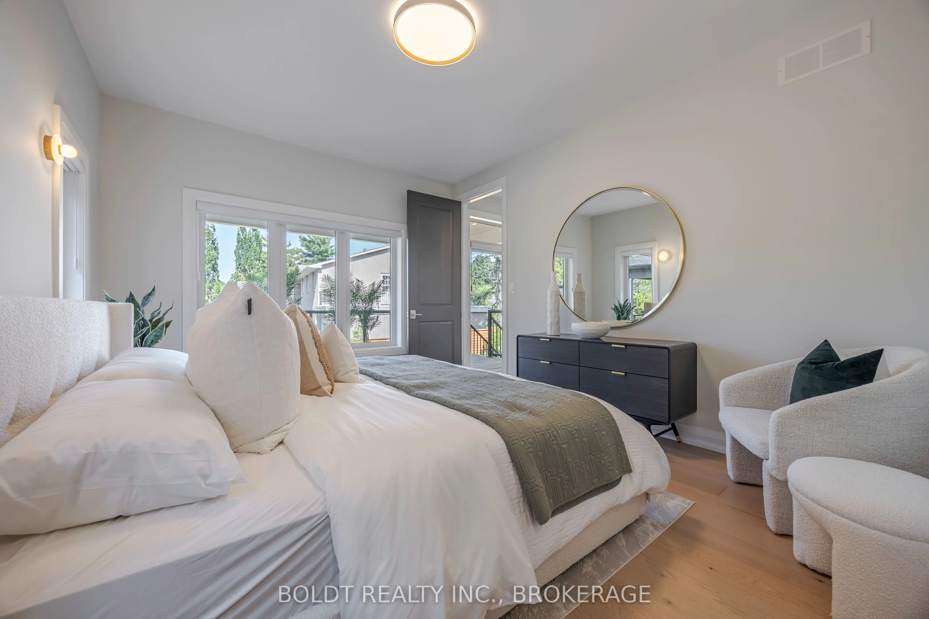 205 St. David's Road, #11
