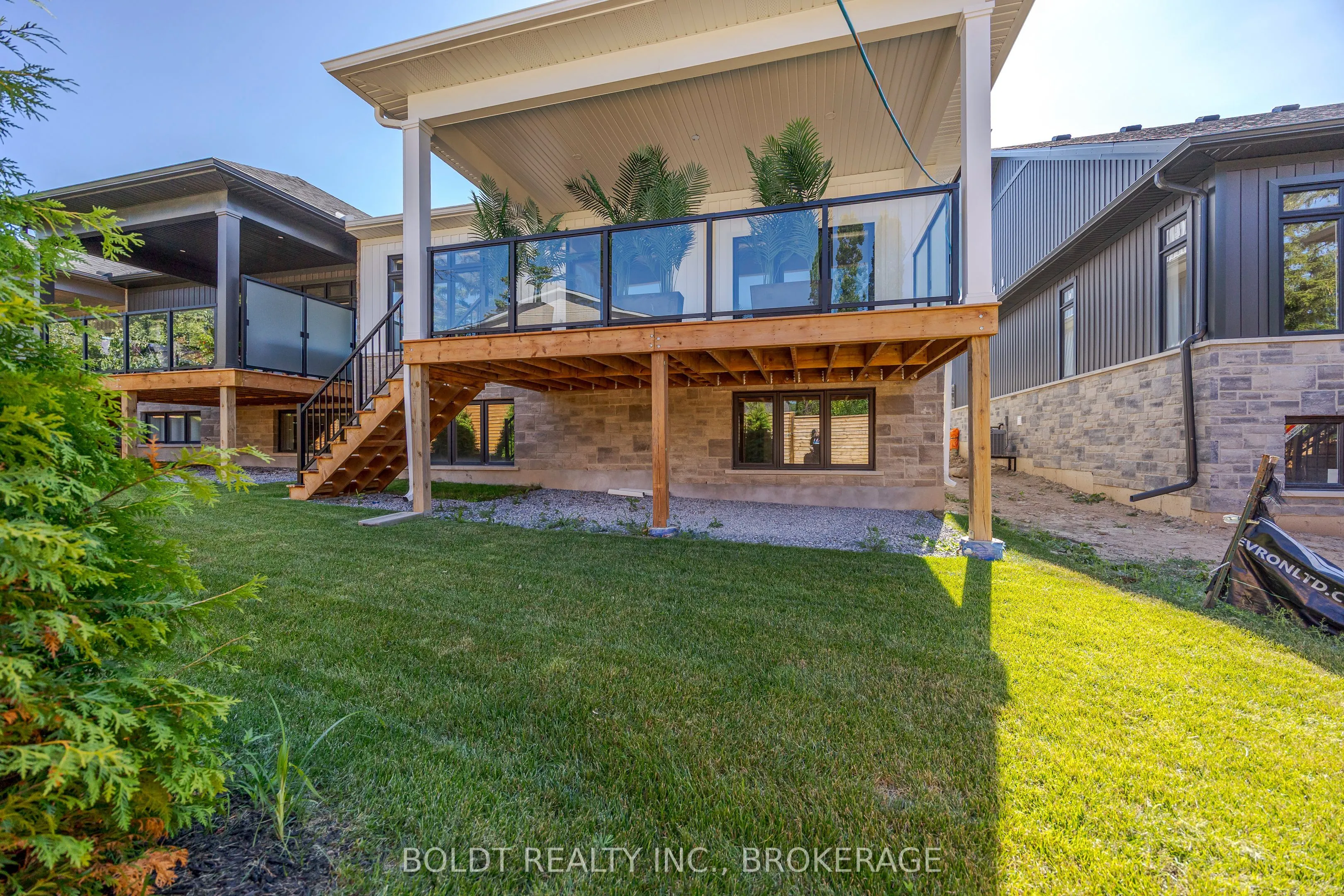 205 St. David's Road, #11