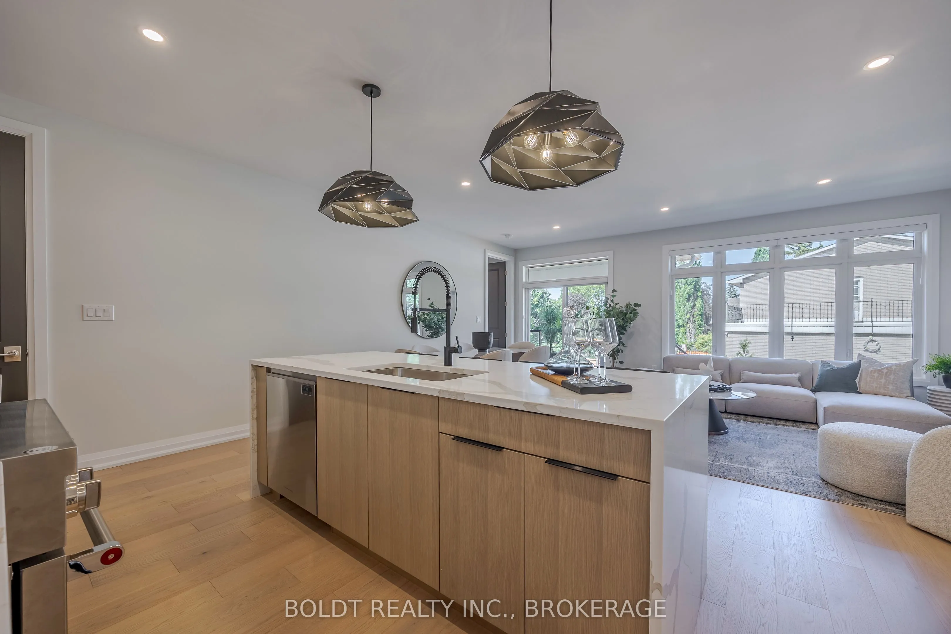 205 St. David's Road, #11