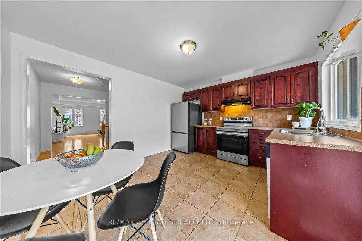 1028 Pampero Crescent