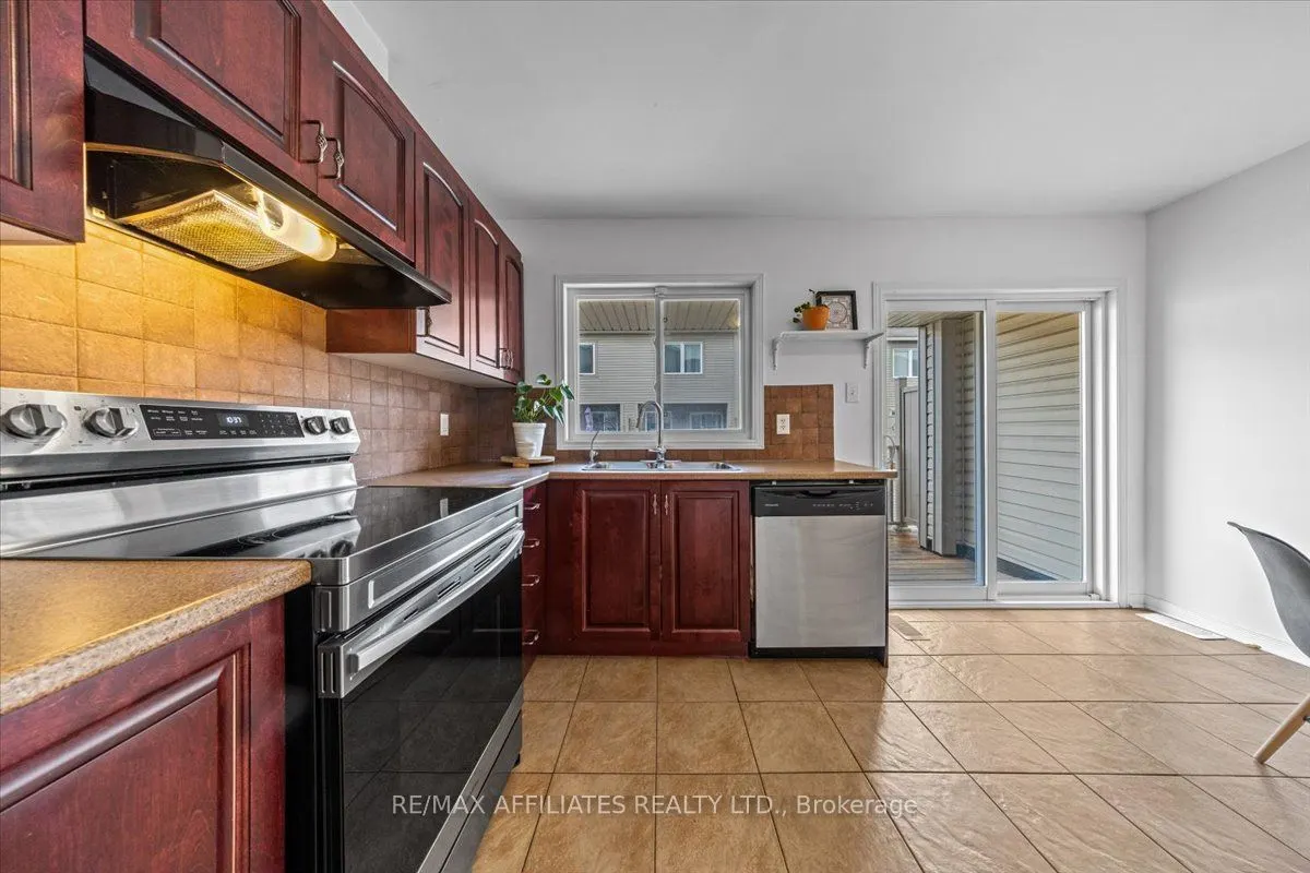 1028 Pampero Crescent