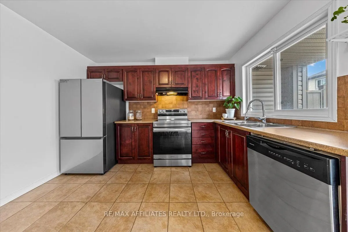 1028 Pampero Crescent