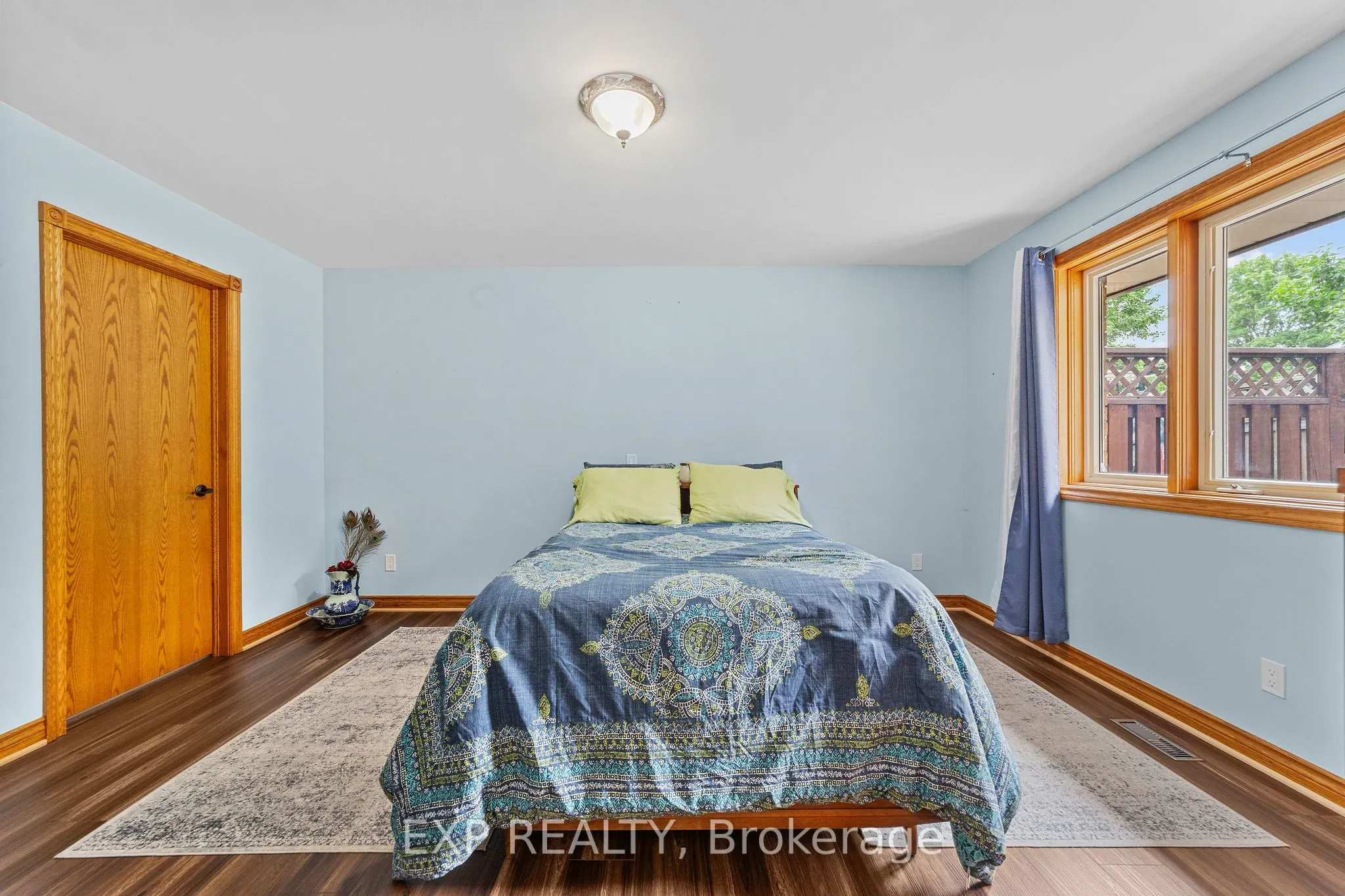 541 Chieftain Street