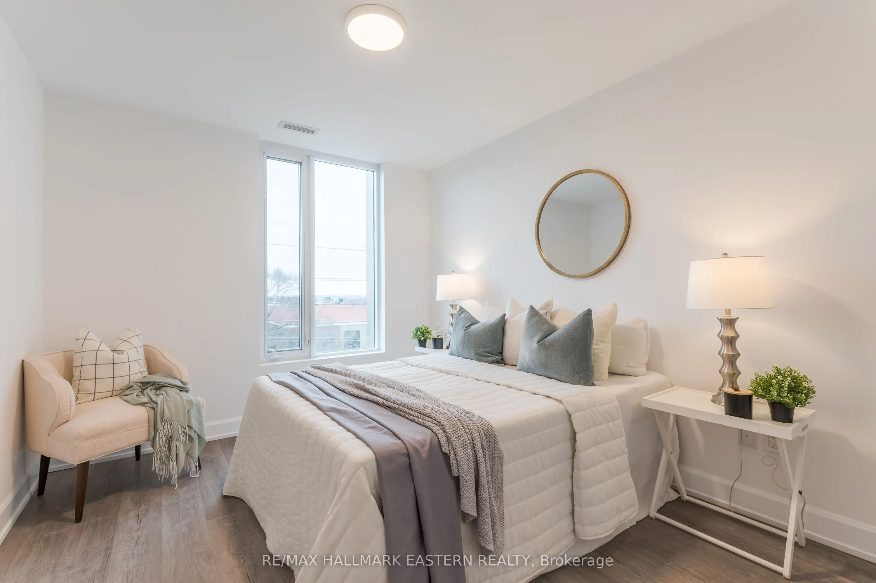 195 Hunter Street E, #505