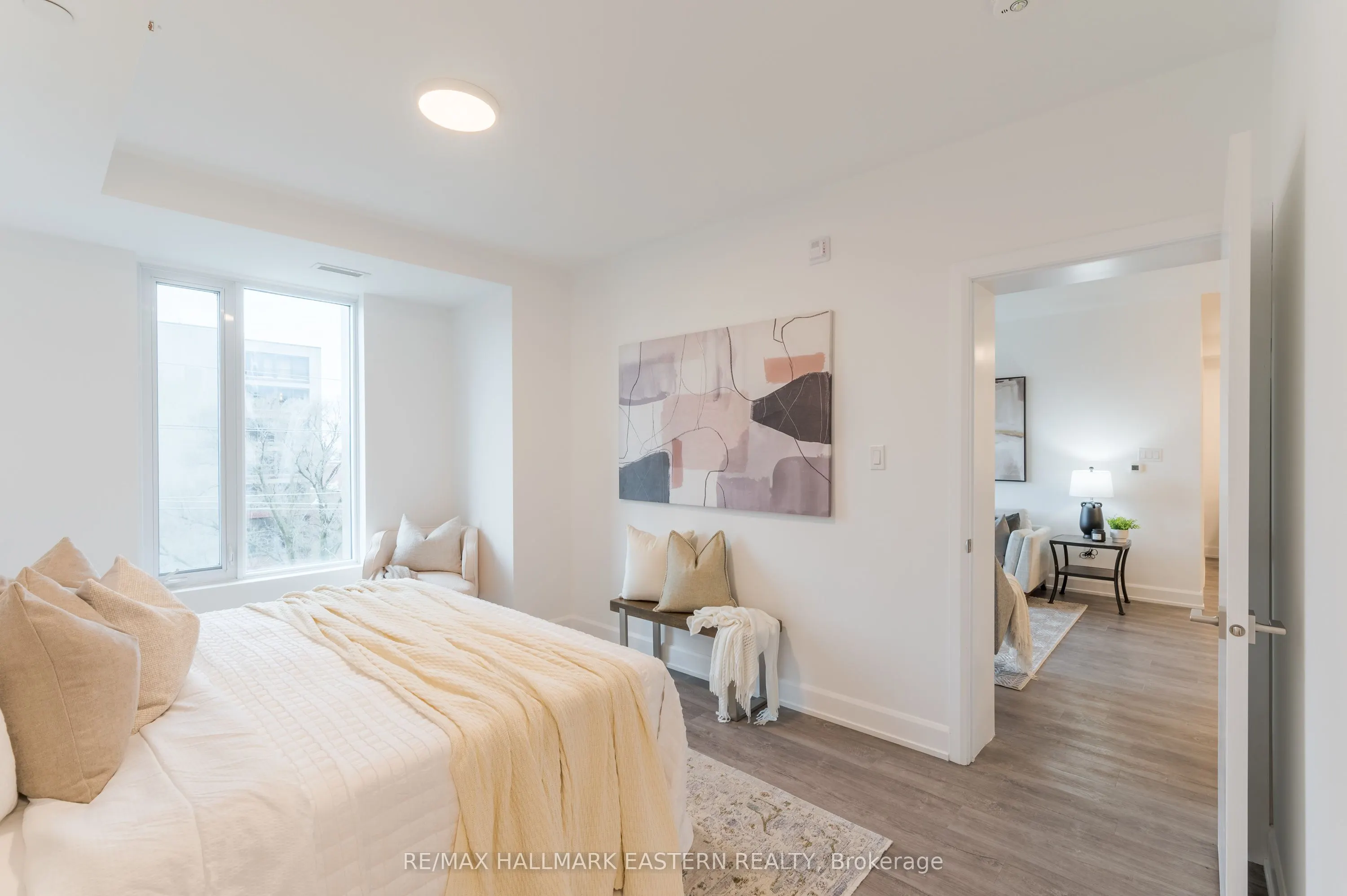 195 Hunter Street E, #505