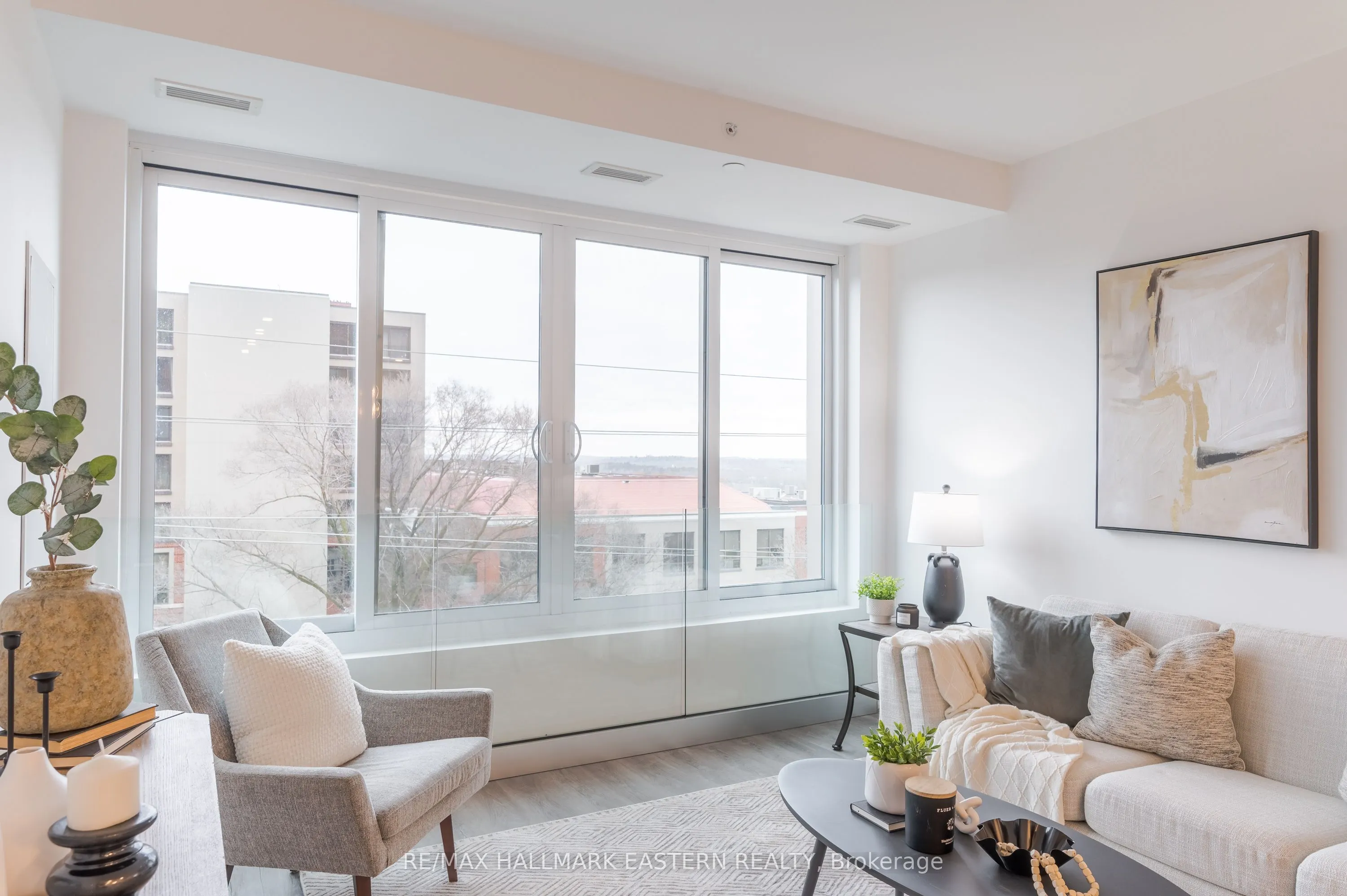 195 Hunter Street E, #505