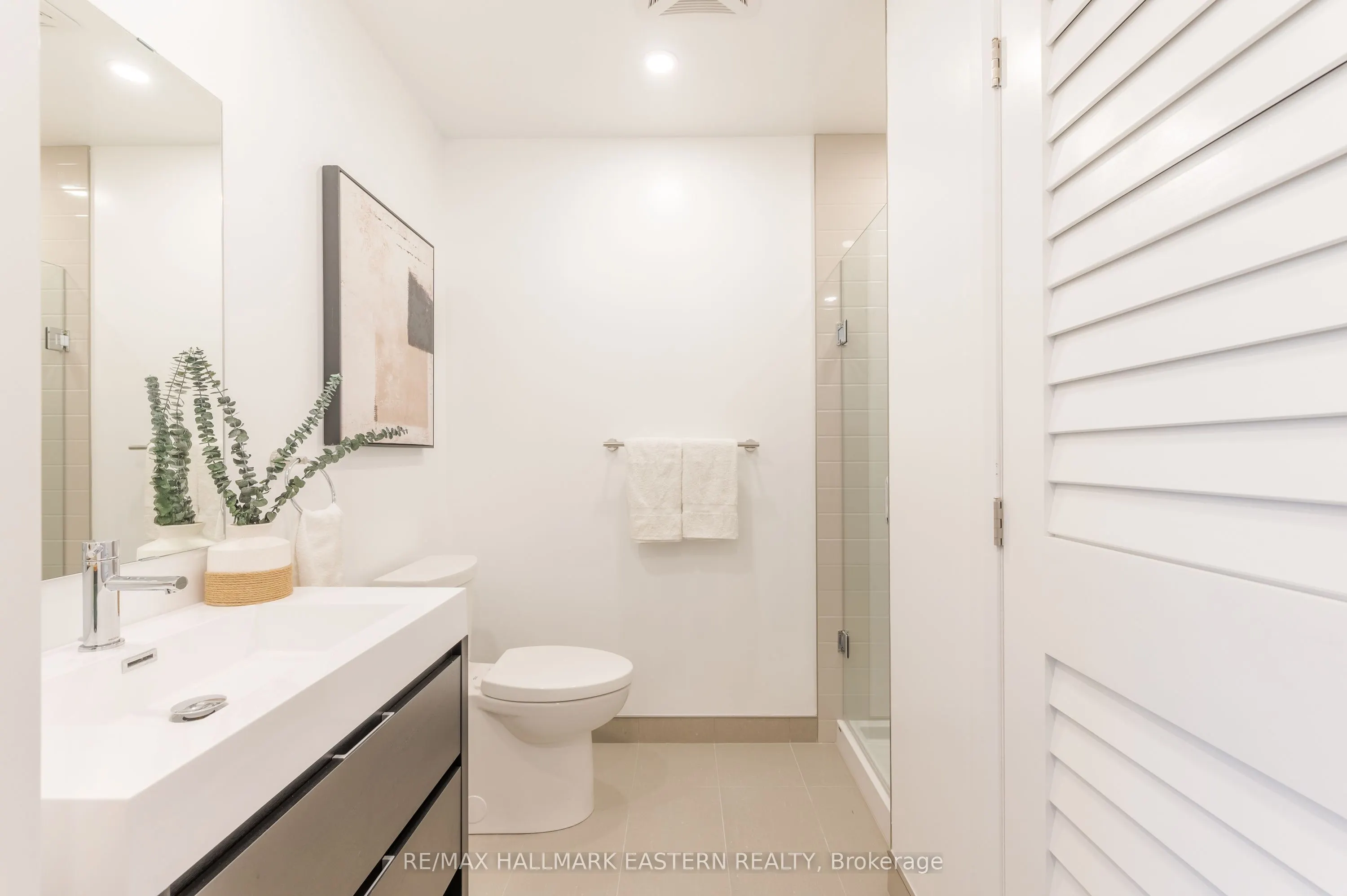 195 Hunter Street E, #505