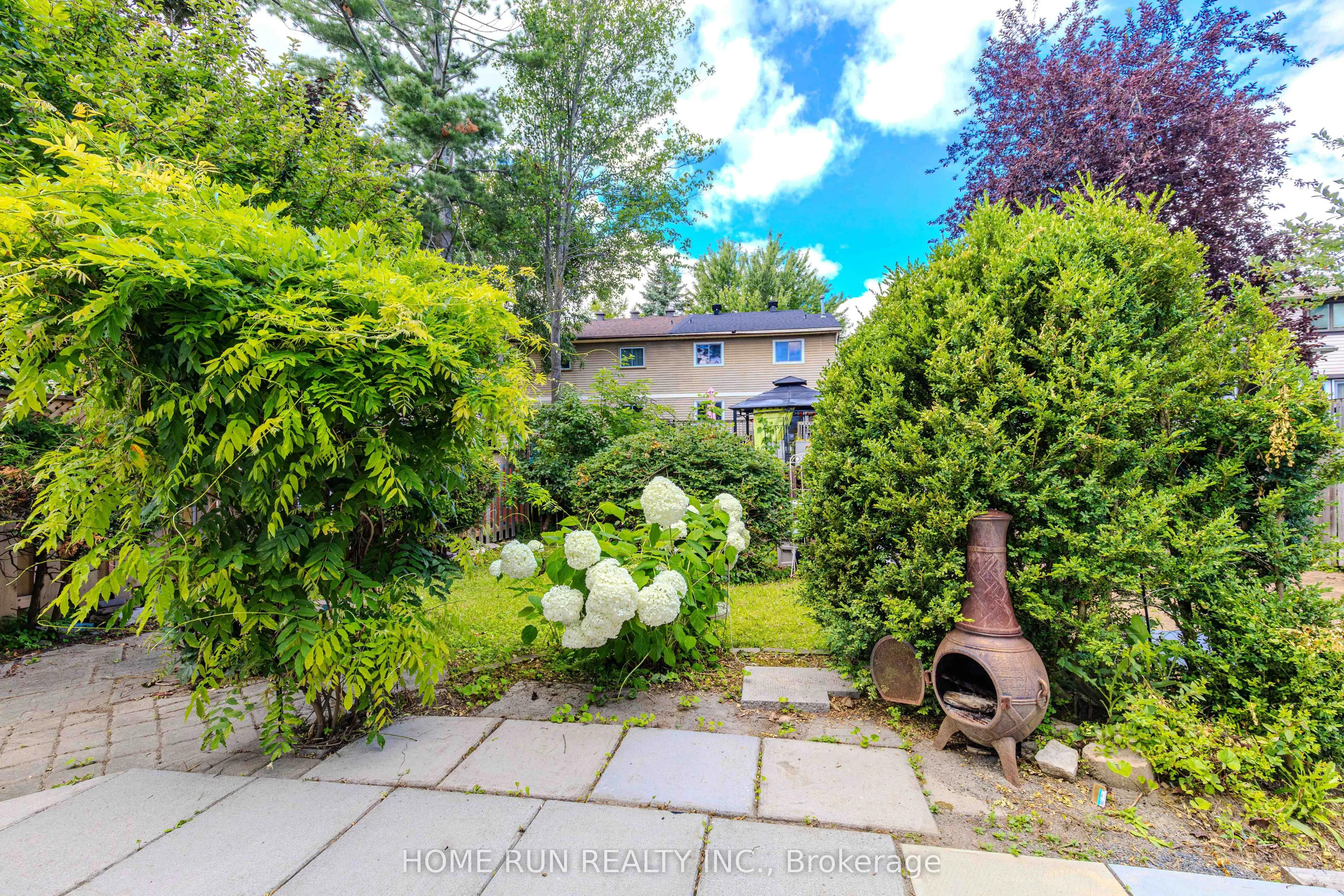 30 Turret Court