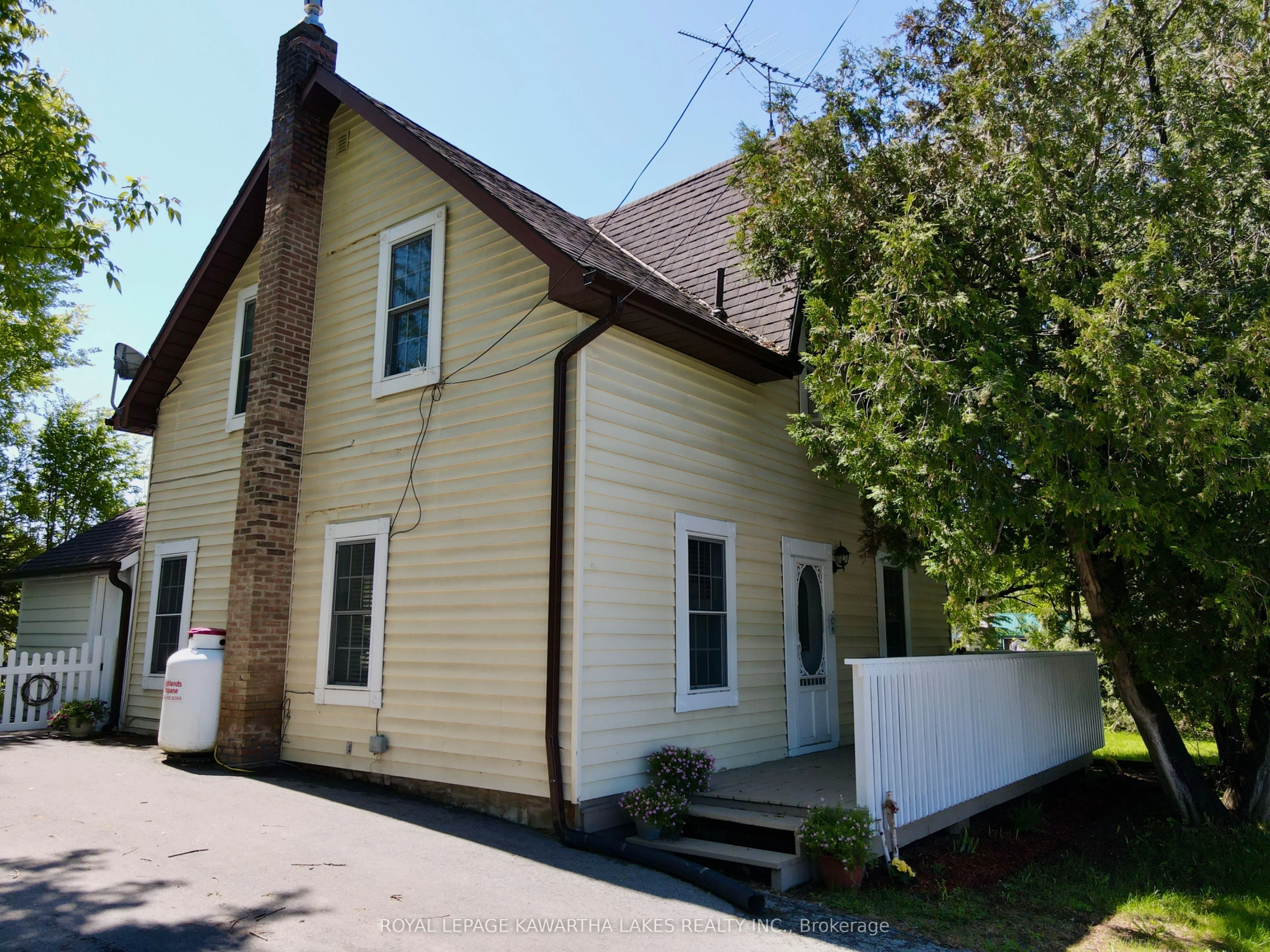 3472 Monck Road