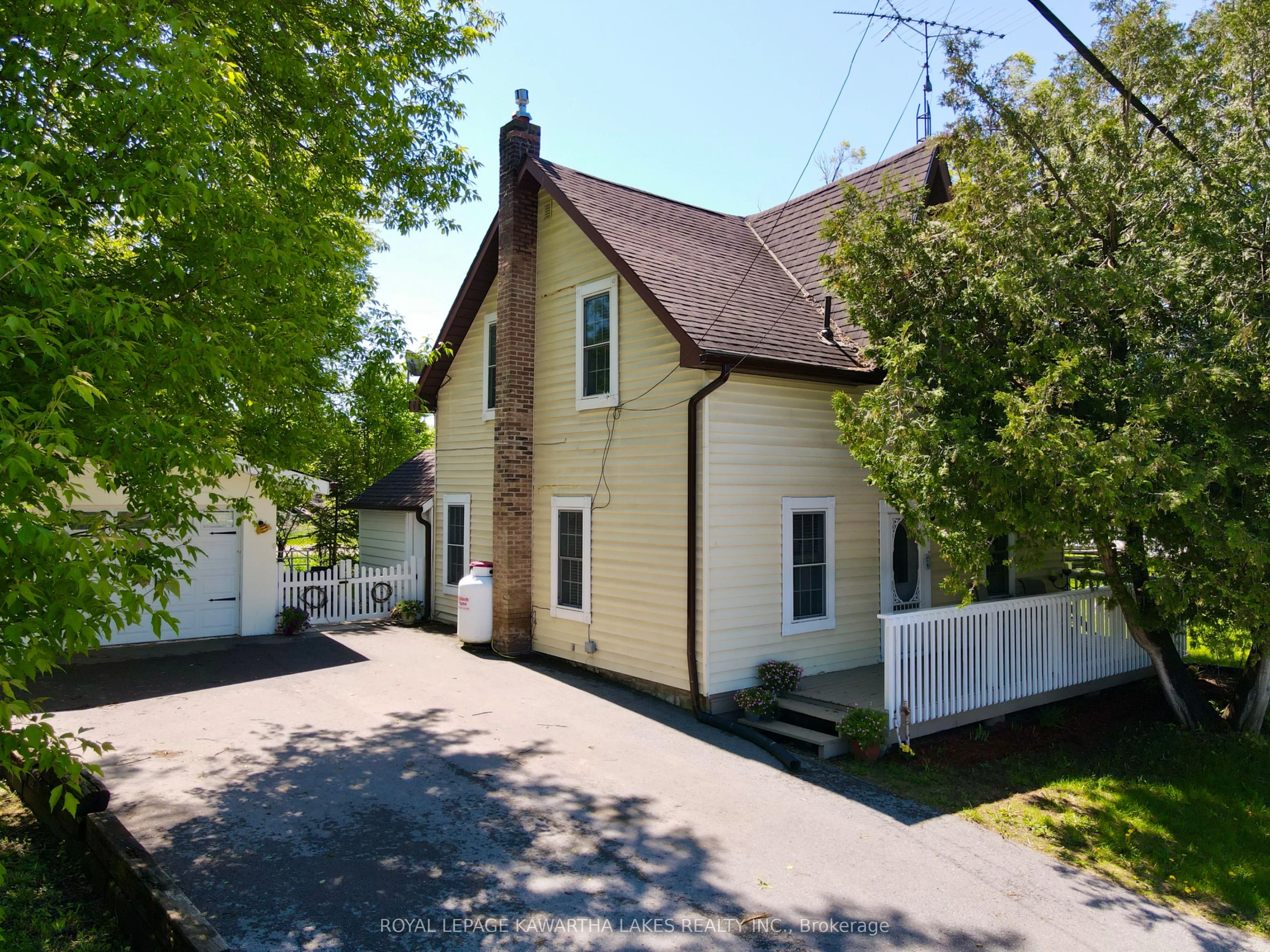 3472 Monck Road