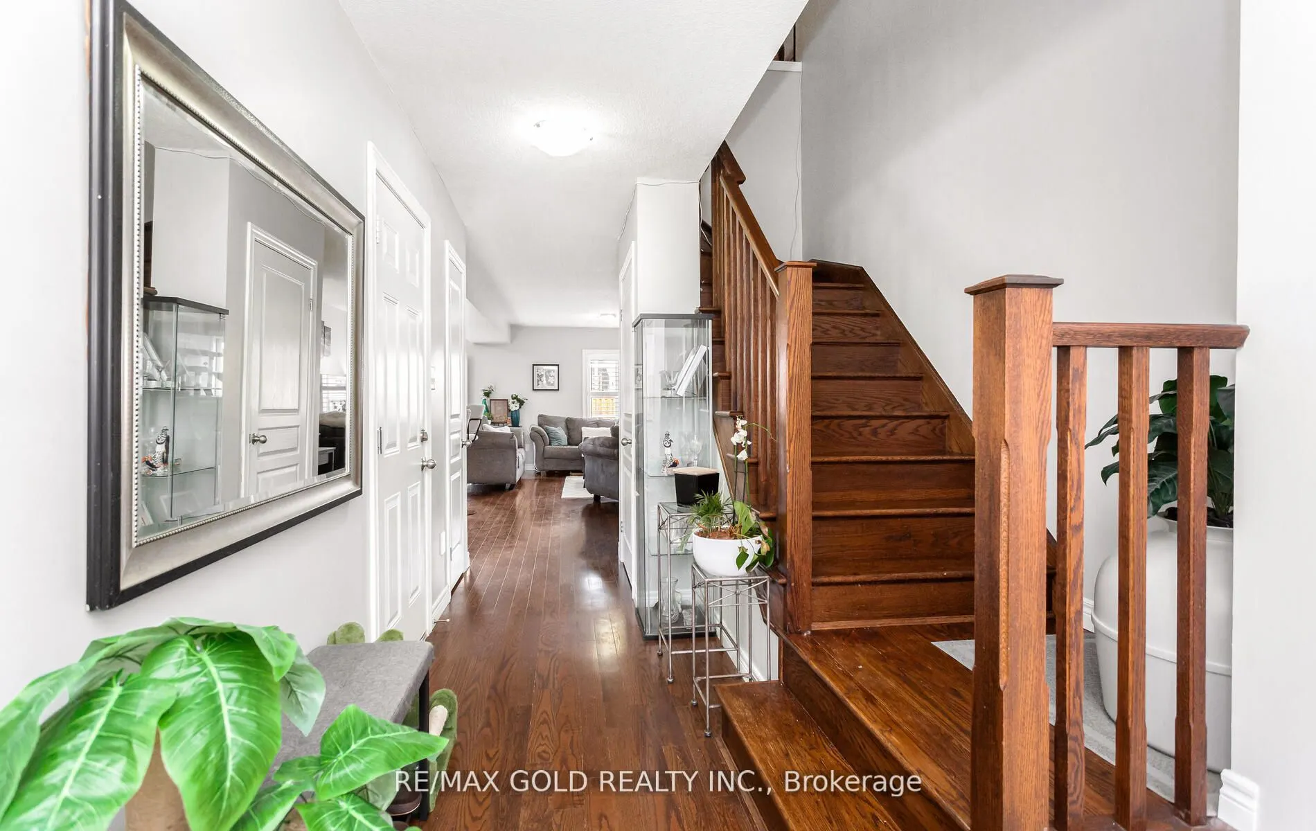 43 Waterbridge Street