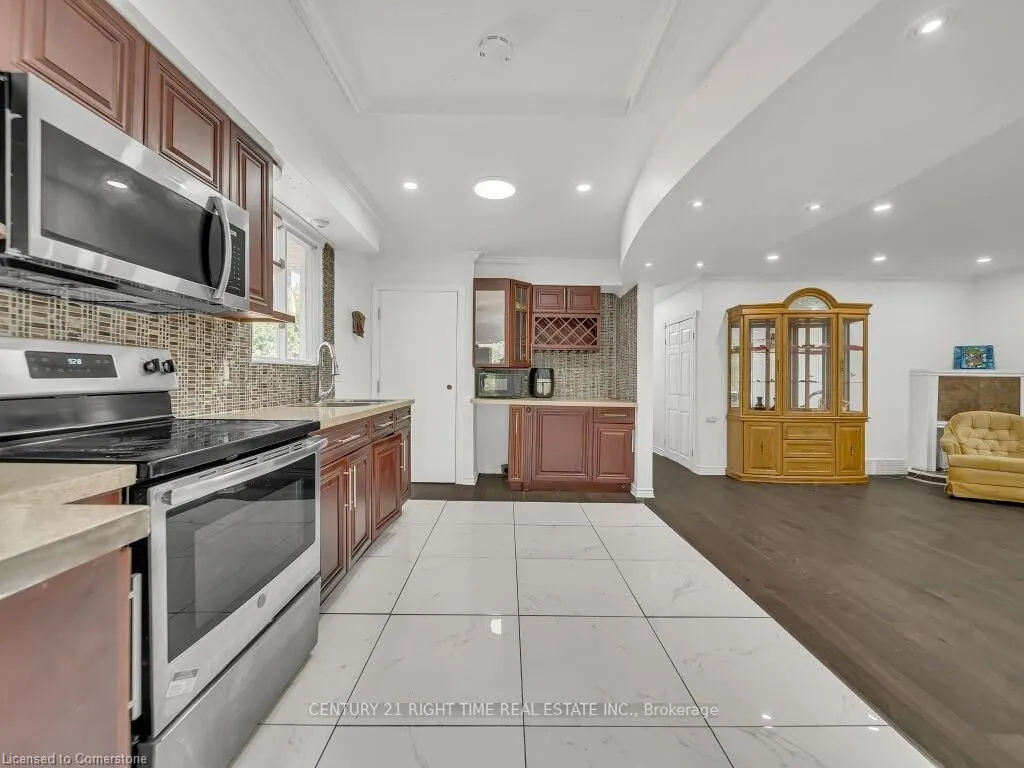 184 Cedarvale Crescent
