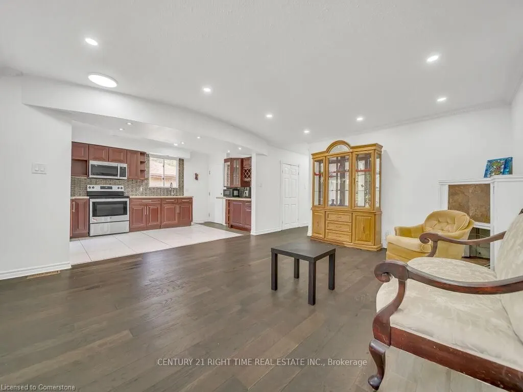 184 Cedarvale Crescent