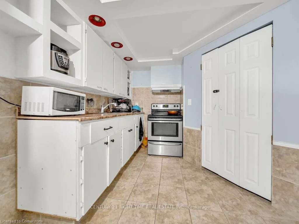 184 Cedarvale Crescent