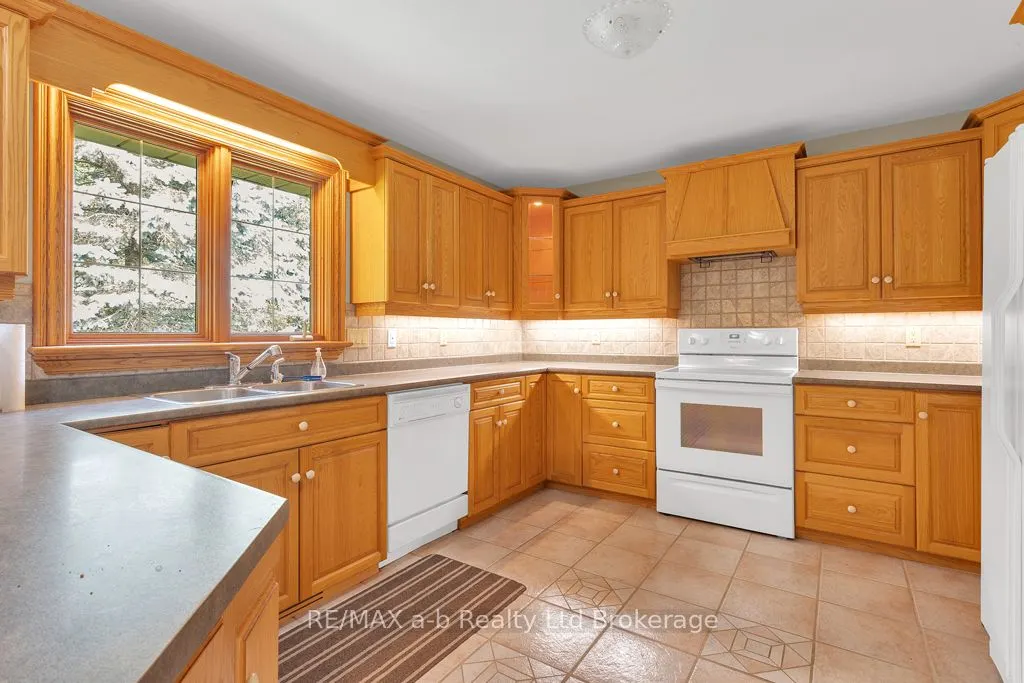 21 Windemere Avenue