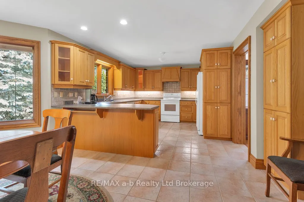21 Windemere Avenue