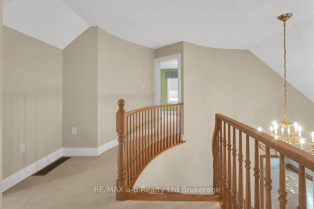 21 Windemere Avenue