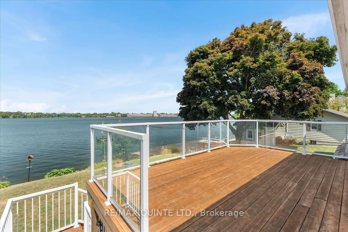 54 Cedar Lane