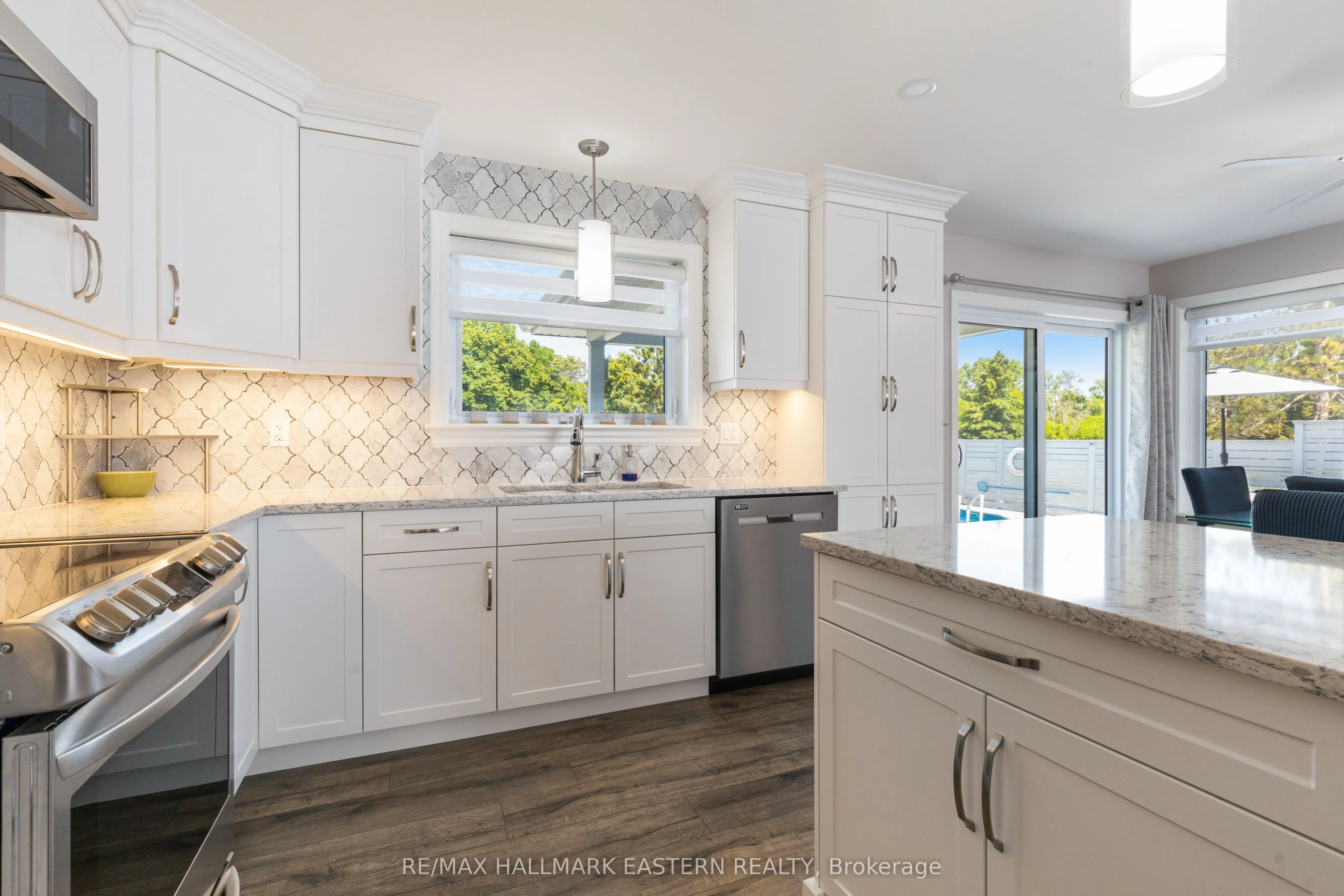 1557 Frankford -Stirling Road