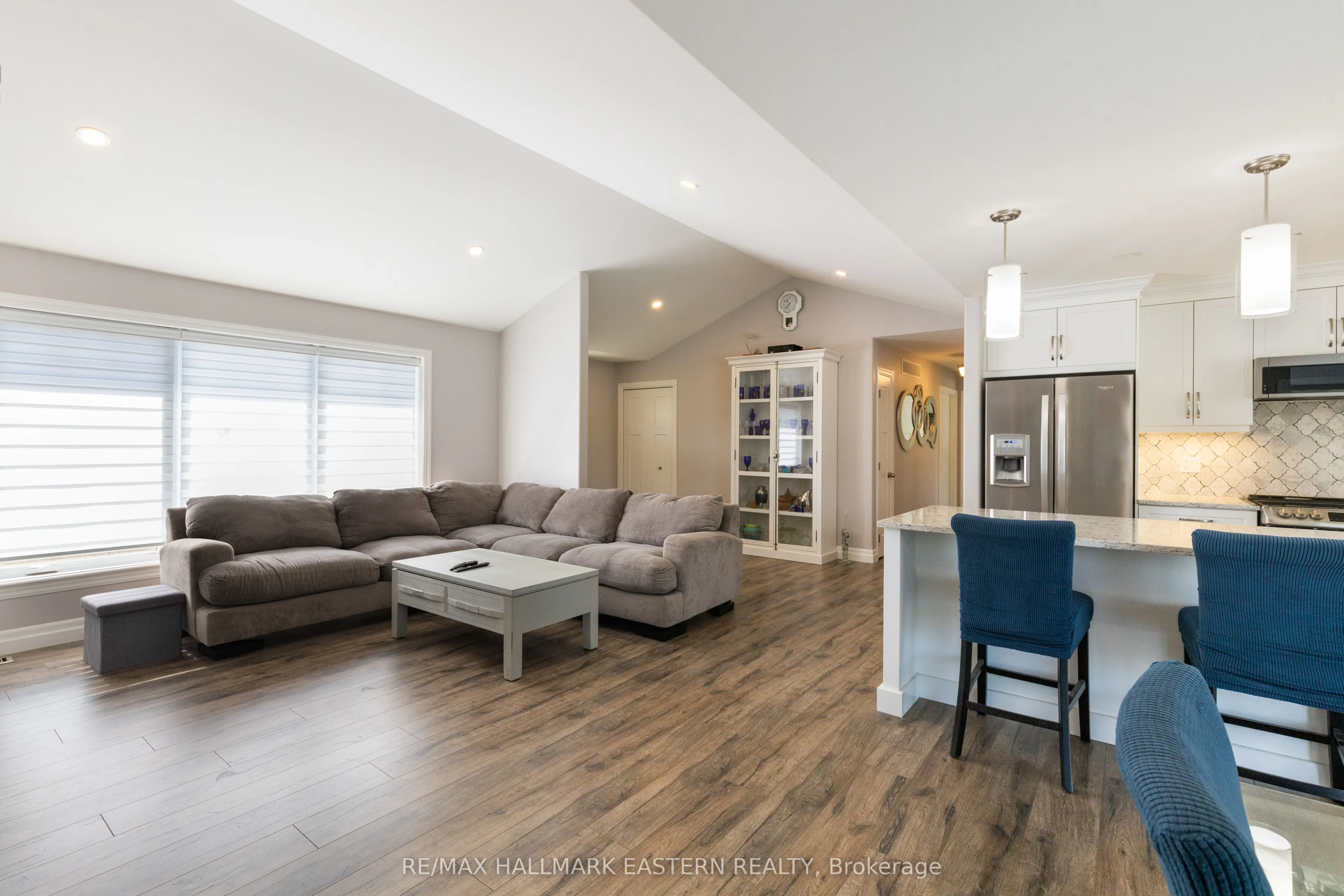 1557 Frankford -Stirling Road