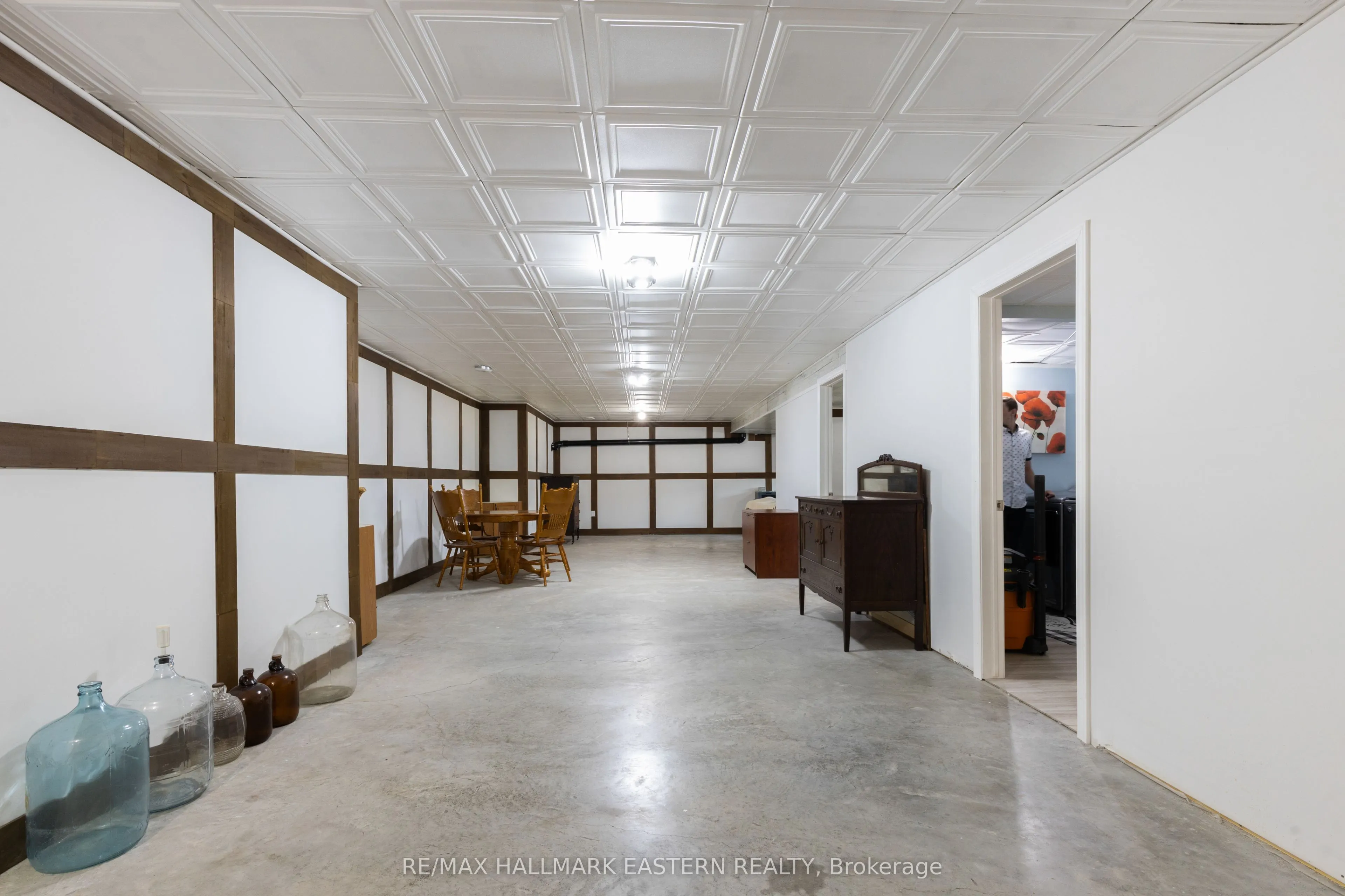 1557 Frankford -Stirling Road
