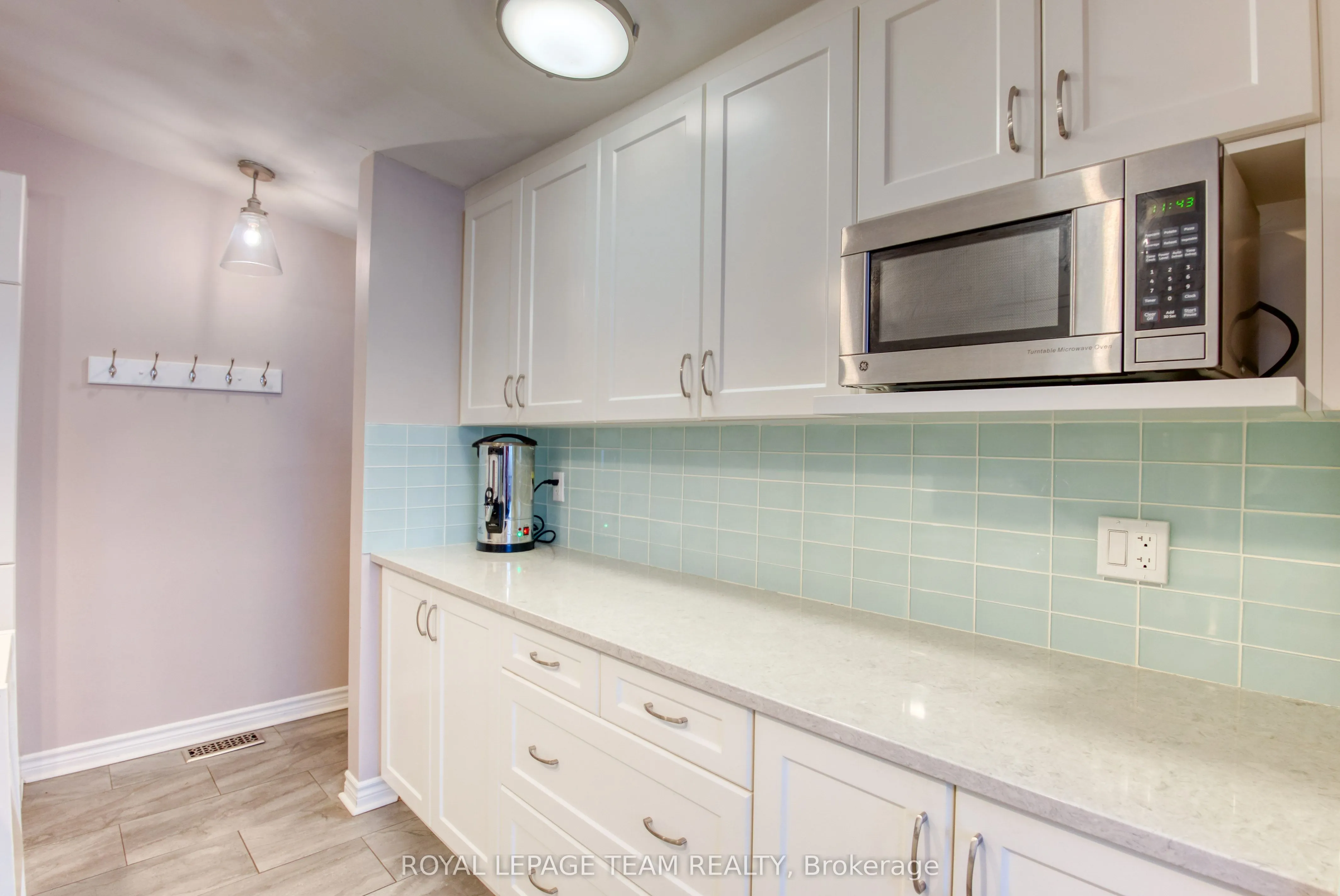 2010 Featherston Drive
