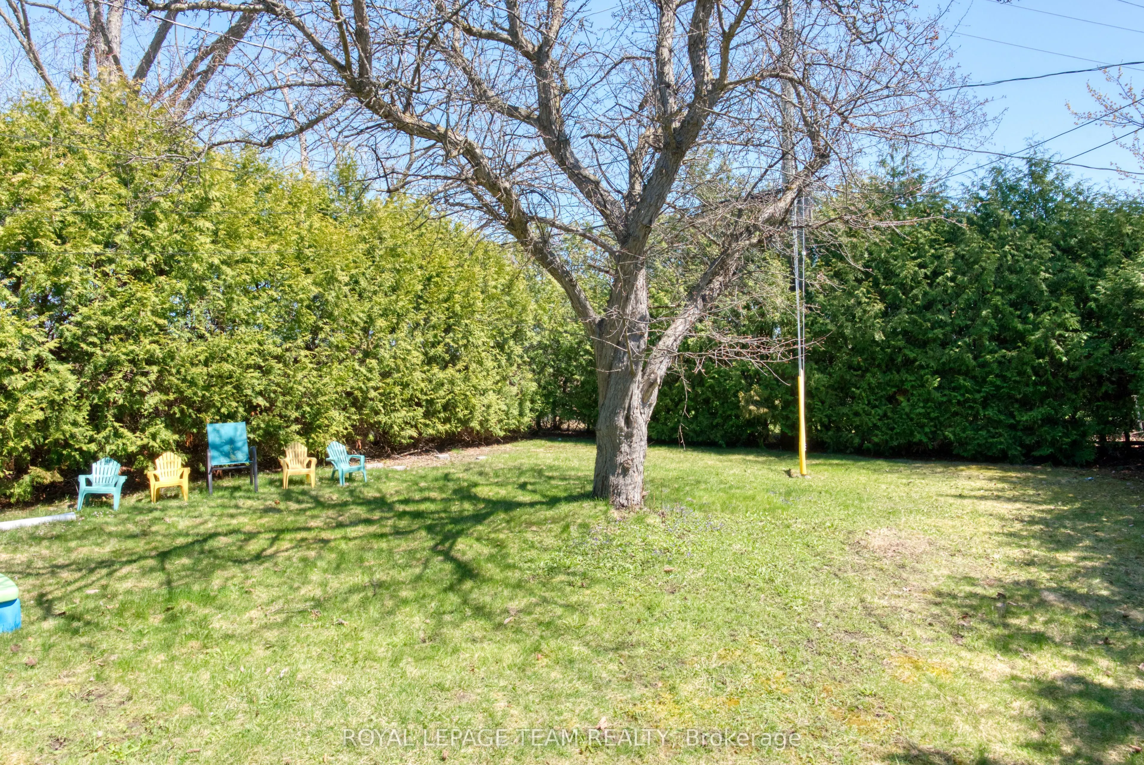 2010 Featherston Drive