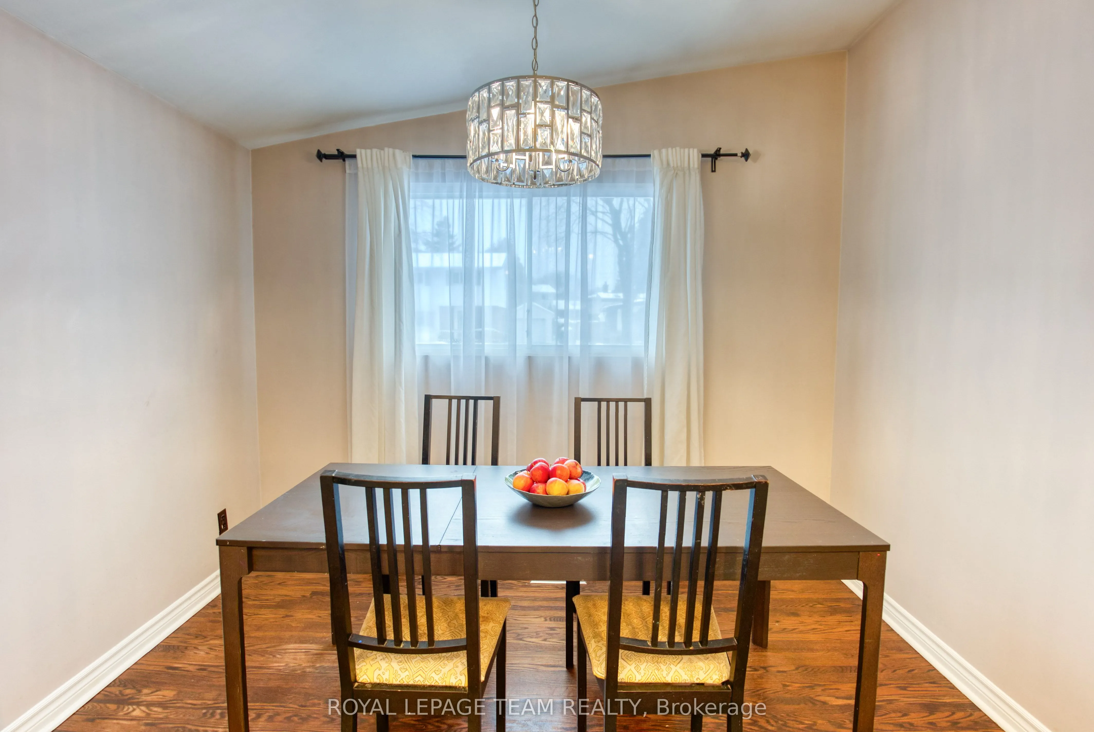 2010 Featherston Drive