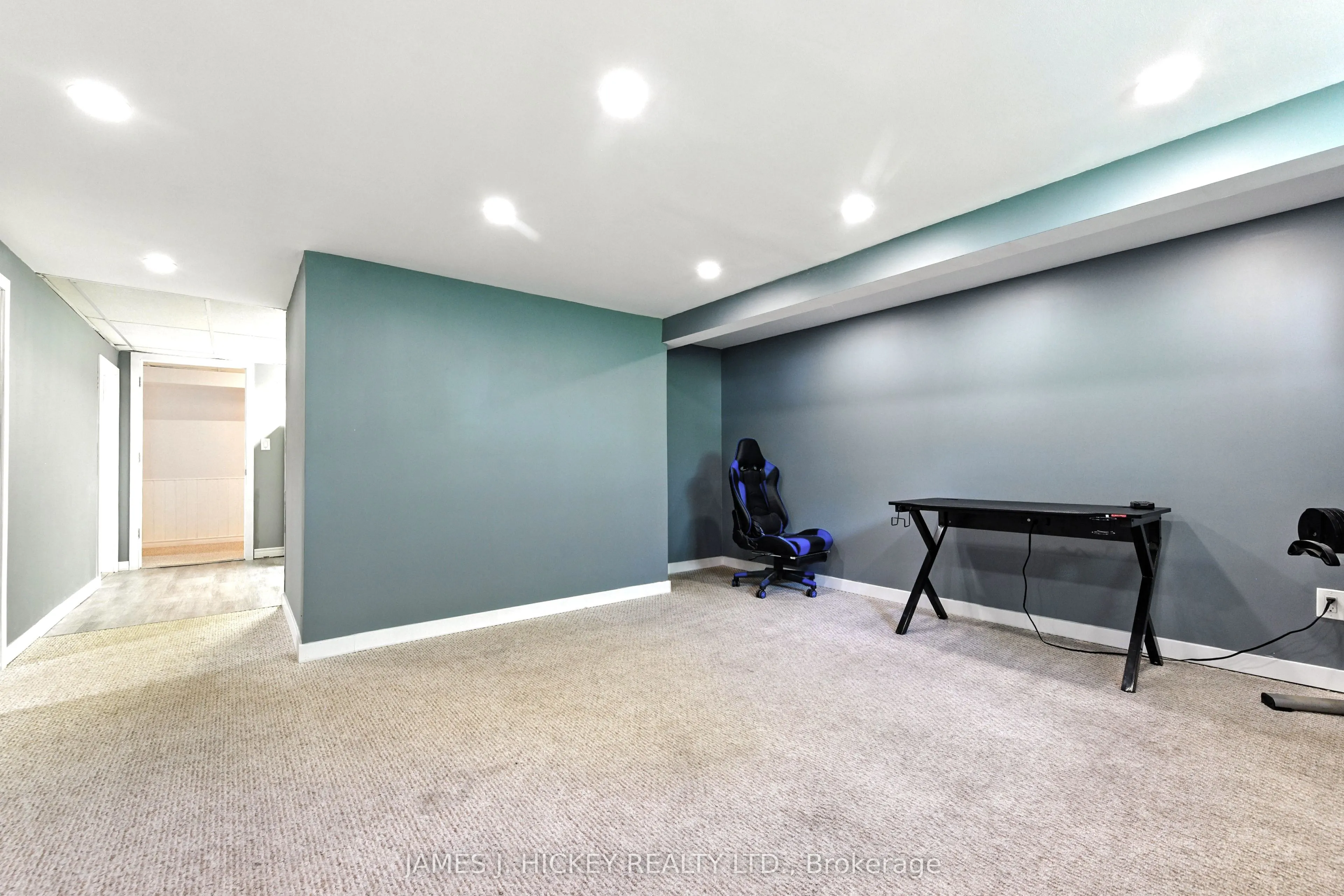 363 Bell Street