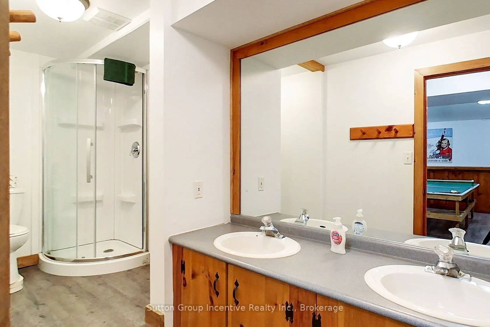 197 Arlberg Crescent, #13L