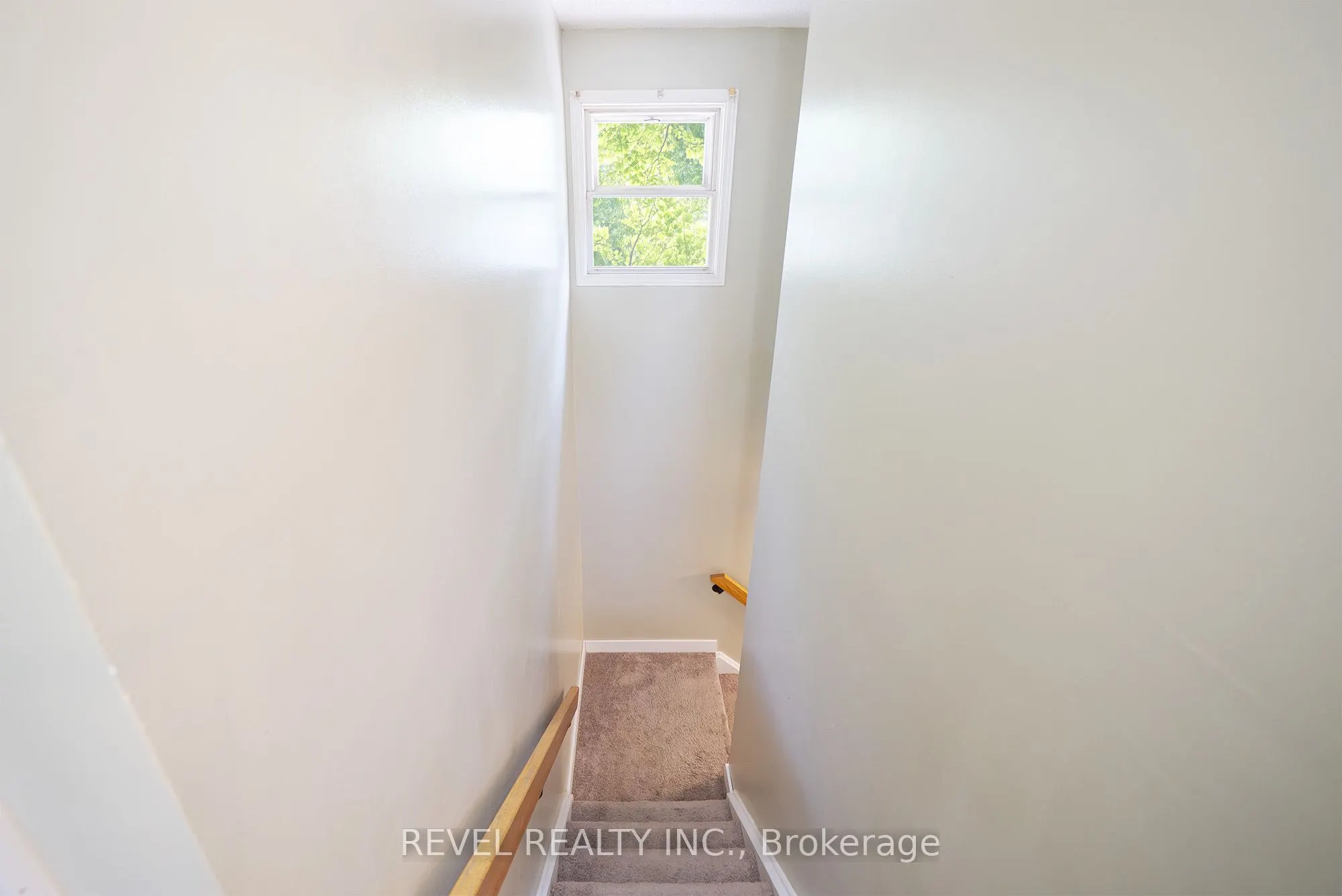 323 Brantwood Park Road