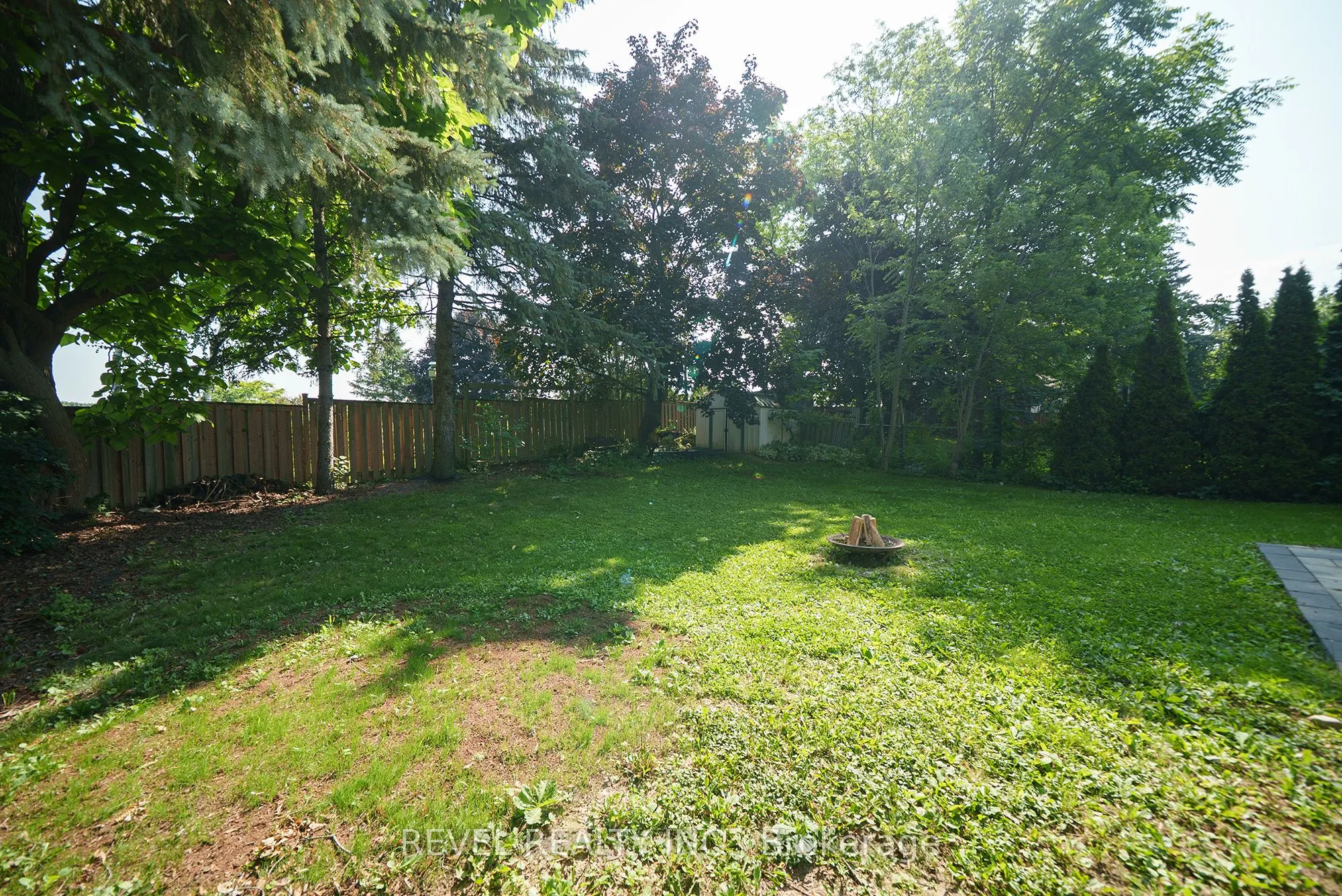 323 Brantwood Park Road