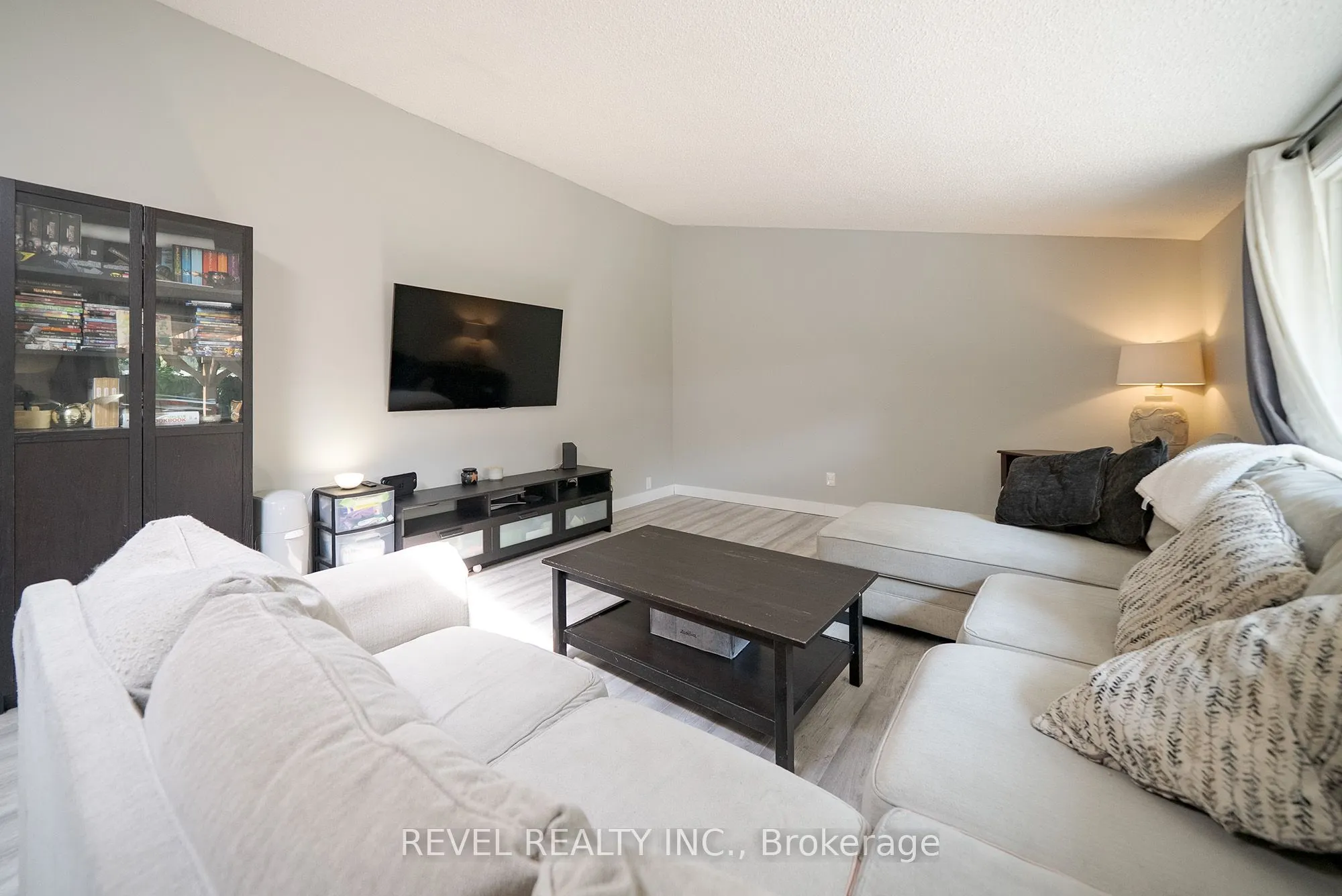 323 Brantwood Park Road