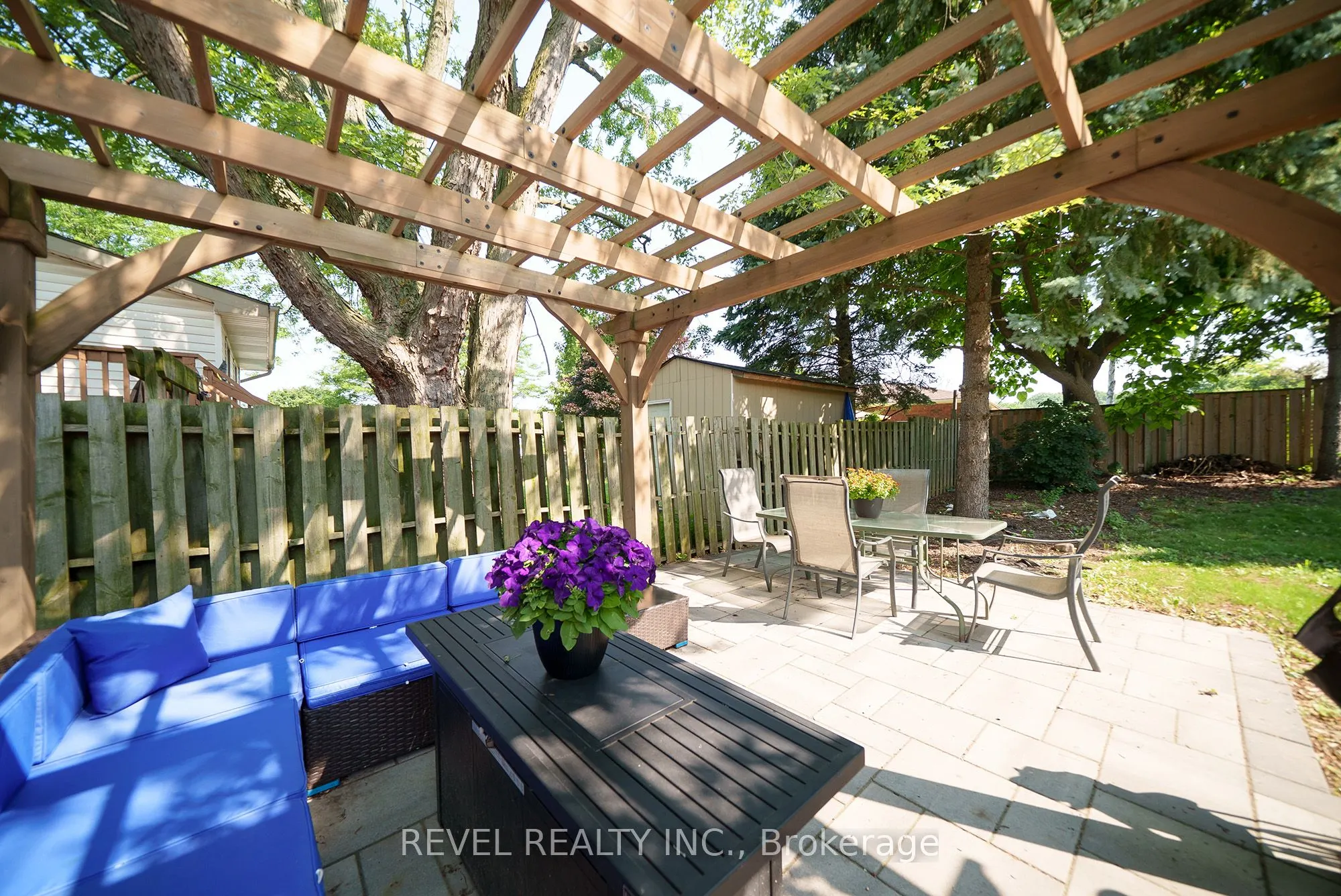 323 Brantwood Park Road
