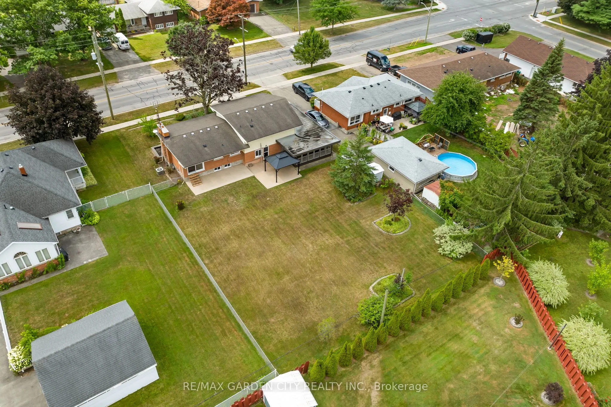 464 Fitch Street