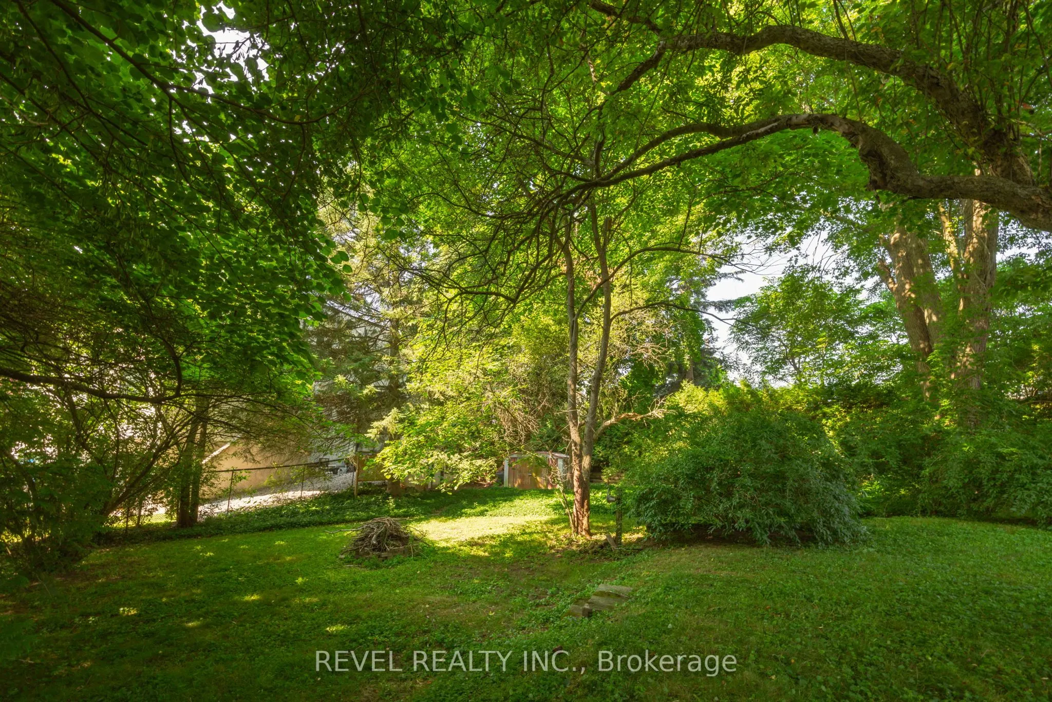 840 Clearview Avenue