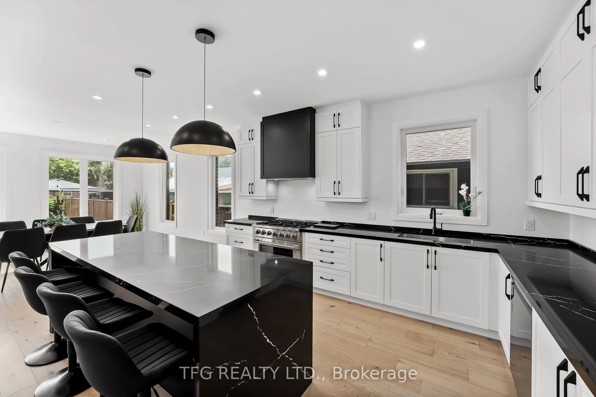 678 Otonabee Drive